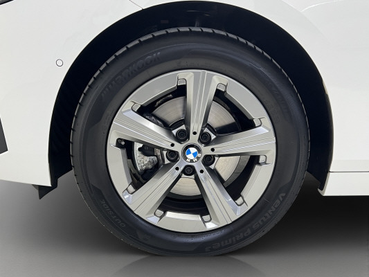 BMW 218d Active Tourer DKG-image-13