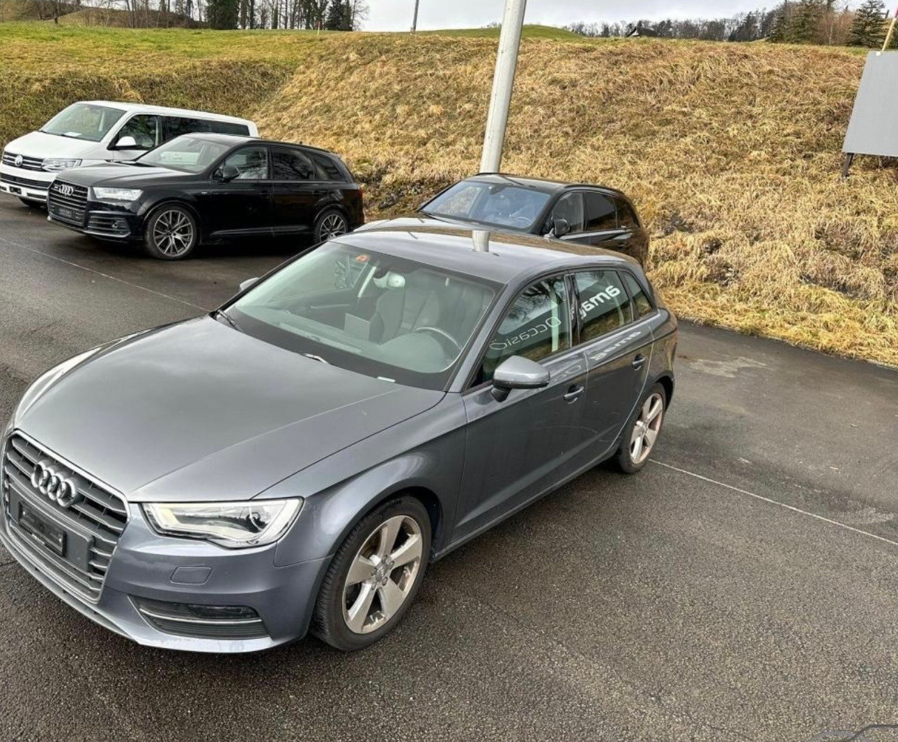 AUDI A3 Sportback 2.0 TDI Ambiente-image-1