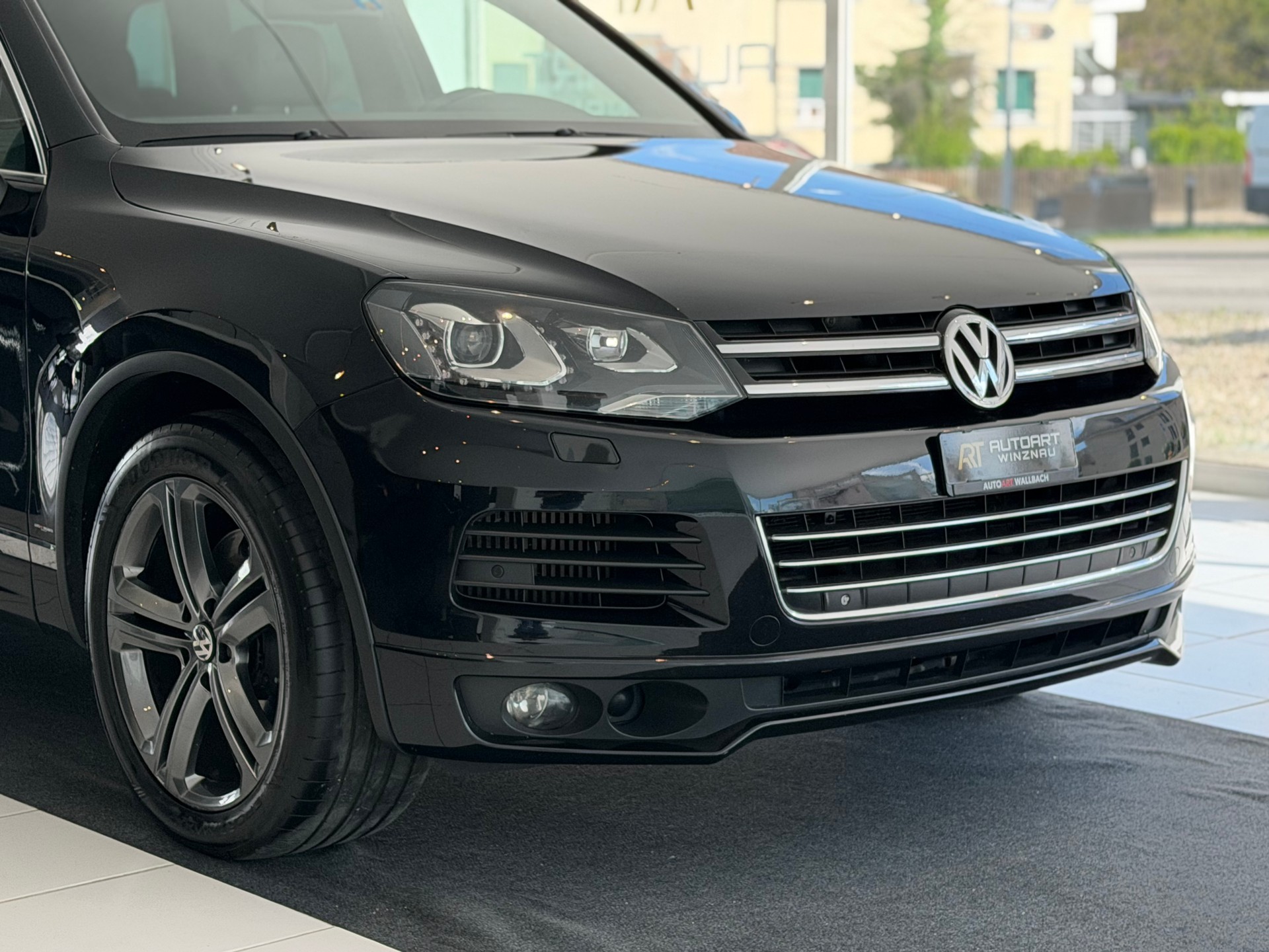 VW Touareg 4.2 TDI R ABT Black Pearl Edition Tiptronic-showroom-element-3