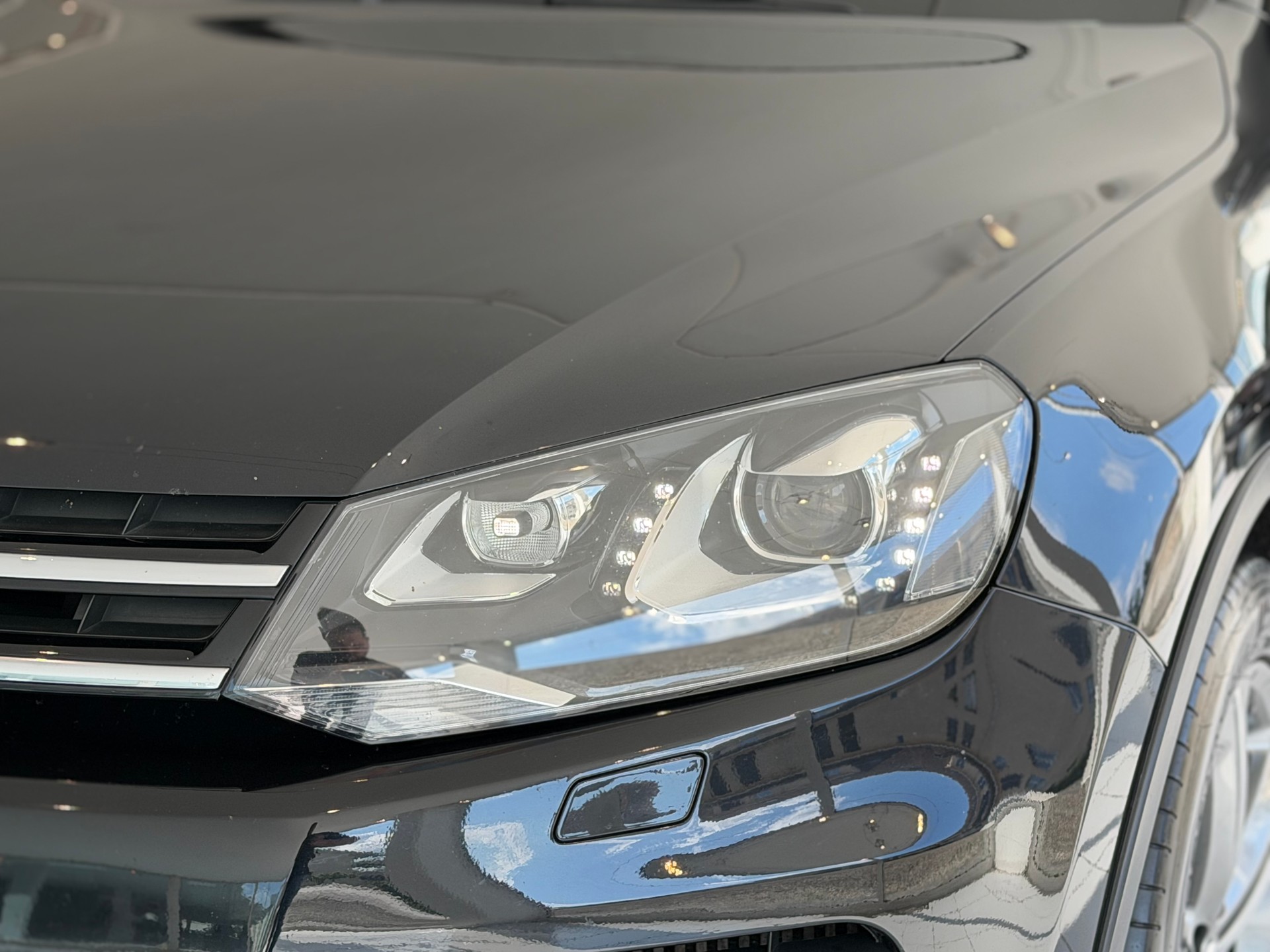 VW Touareg 4.2 TDI R ABT Black Pearl Edition Tiptronic-image-22