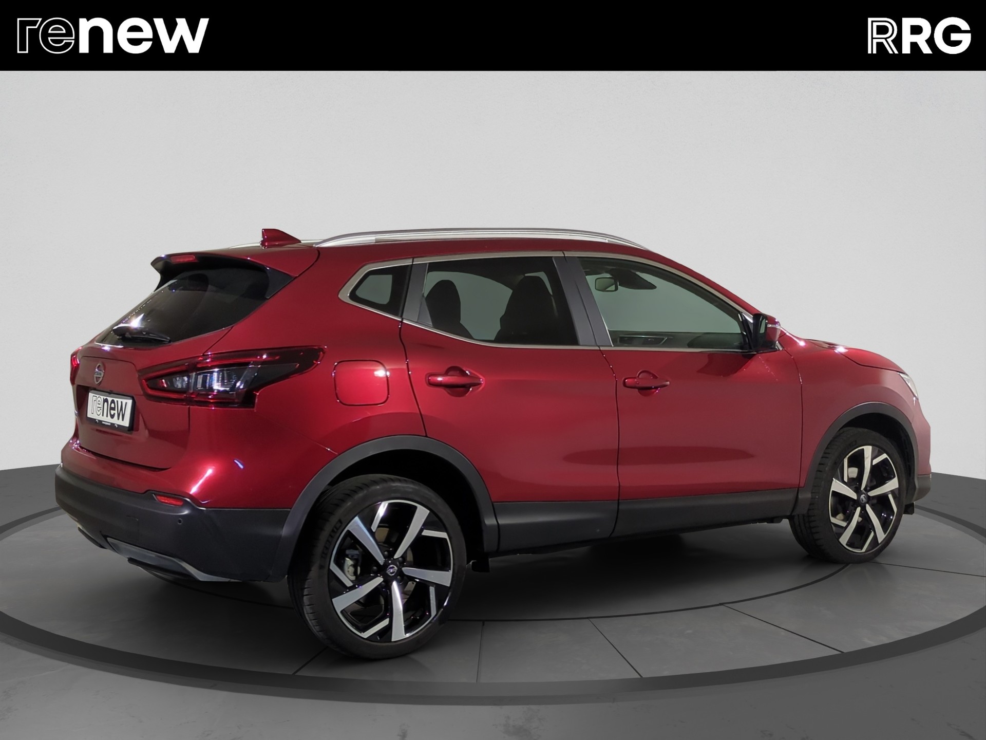 NISSAN Qashqai 1.3 DIG-T Akari DCT-image-2