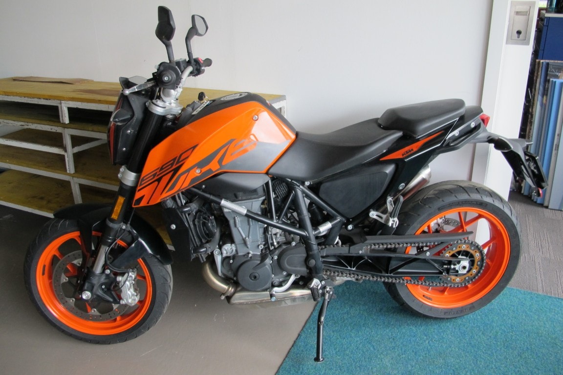 KTM 690 Duke ABS
