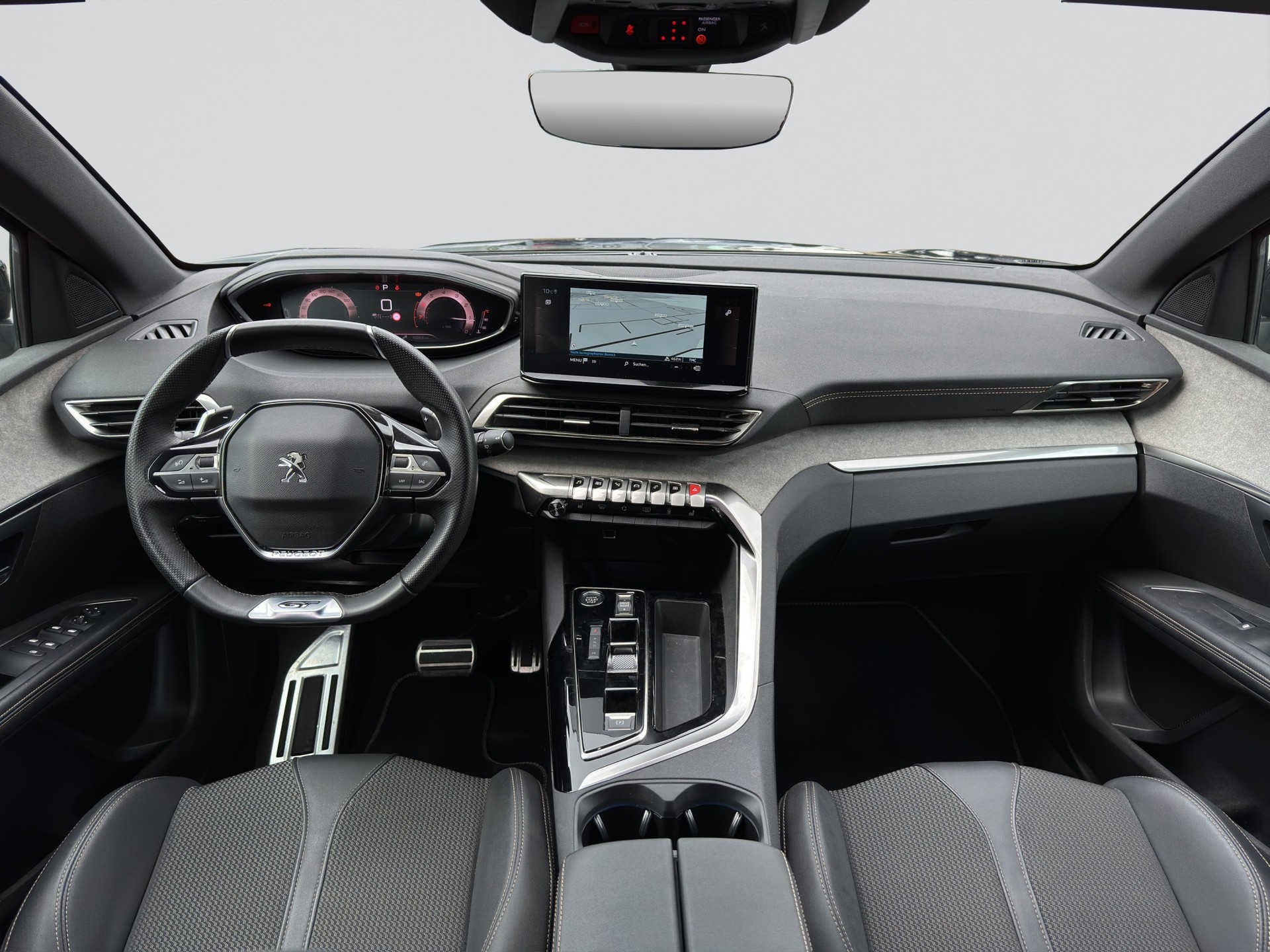 PEUGEOT 5008 1.2 Pure Tech GT 7Pl. EAT8-image-14