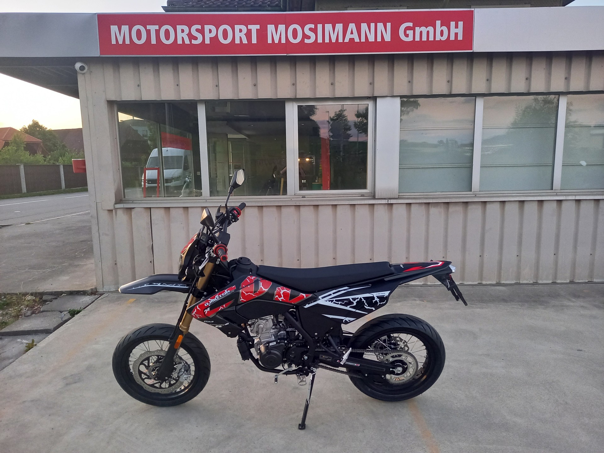 QJ COX 125-image-1