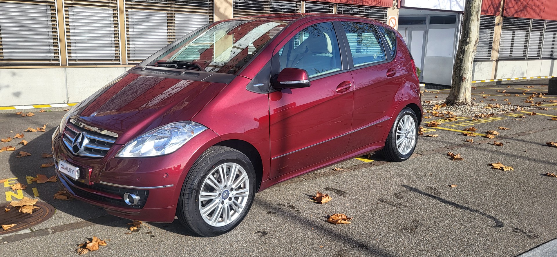 MERCEDES-BENZ A 150 Elégance Edition A-image-1