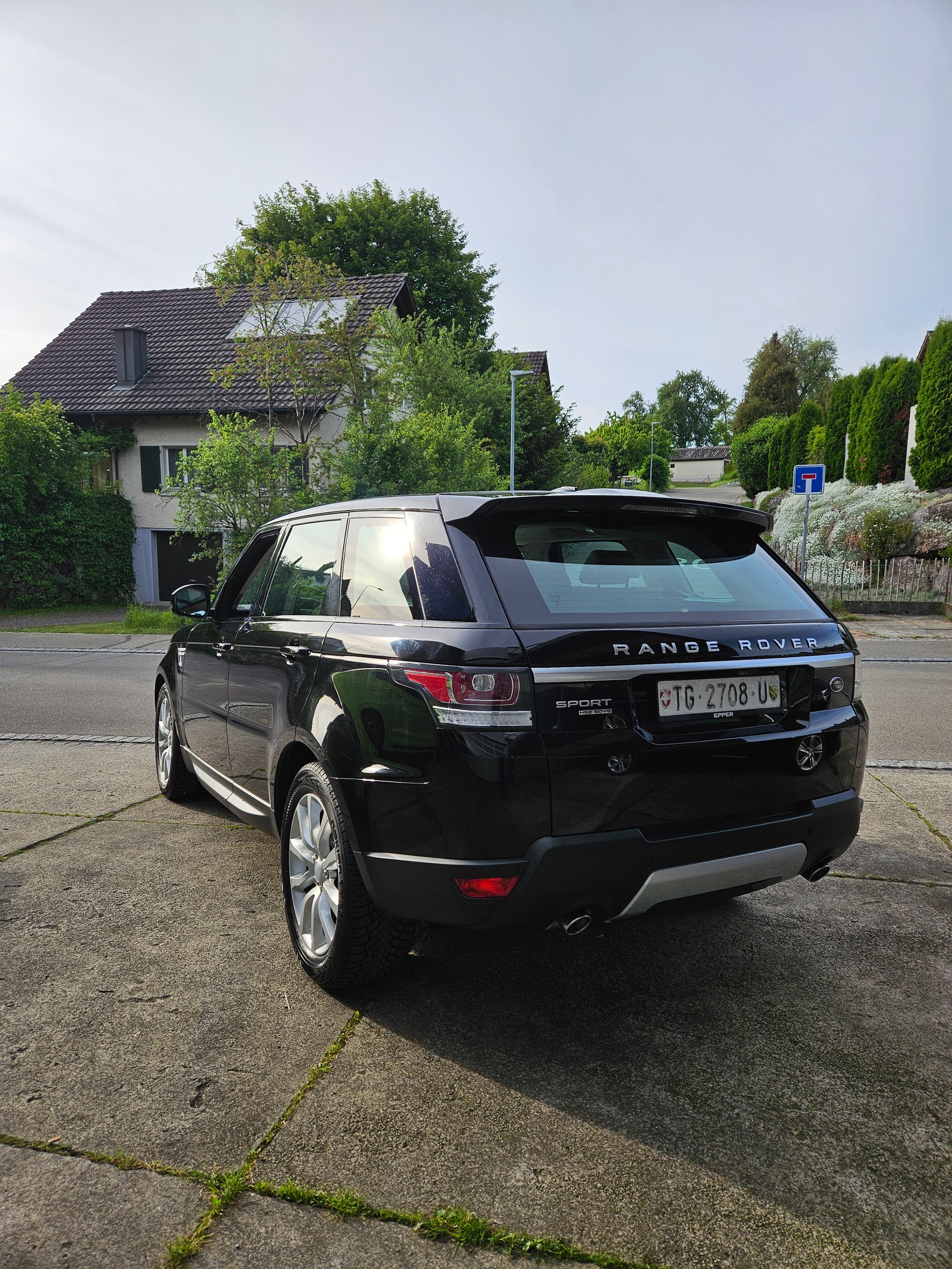 LAND ROVER Range Rover Sport 3.0 SDV6 HSE Dynamic Automatic-image-4