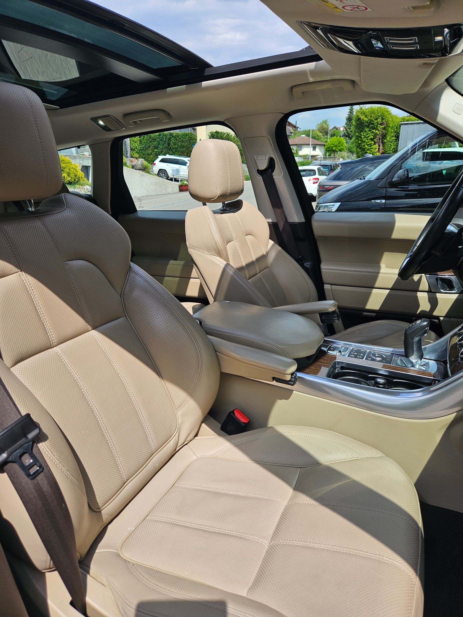 LAND ROVER Range Rover Sport 3.0 SDV6 HSE Dynamic Automatic-image-8