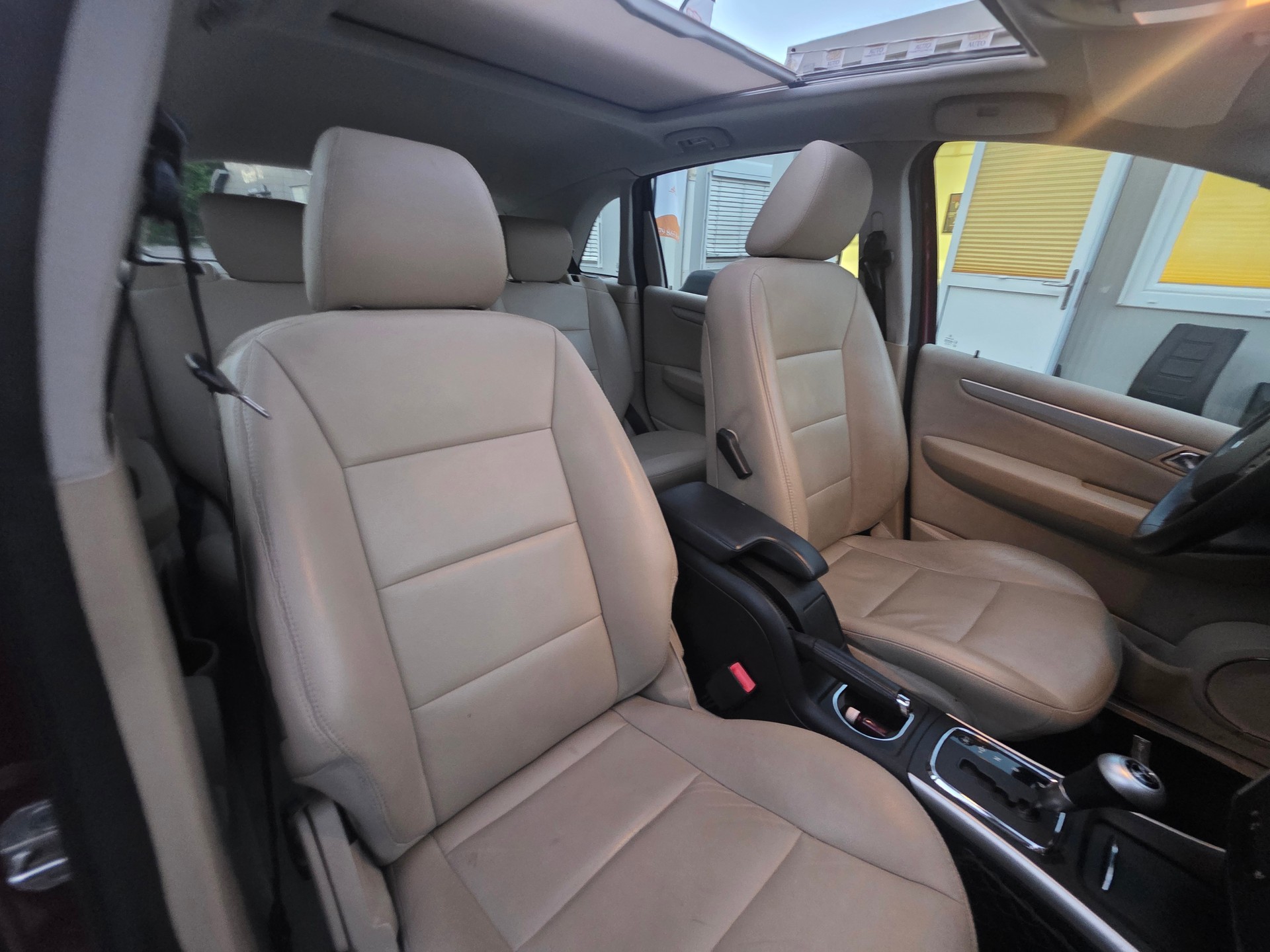 MERCEDES-BENZ B 180 Selection Autotronic ***Frisch ab MFK / Frisch ab Service / Frisch ab Getriebe Service / Garantie / Gratis Lieferung ***-image-14