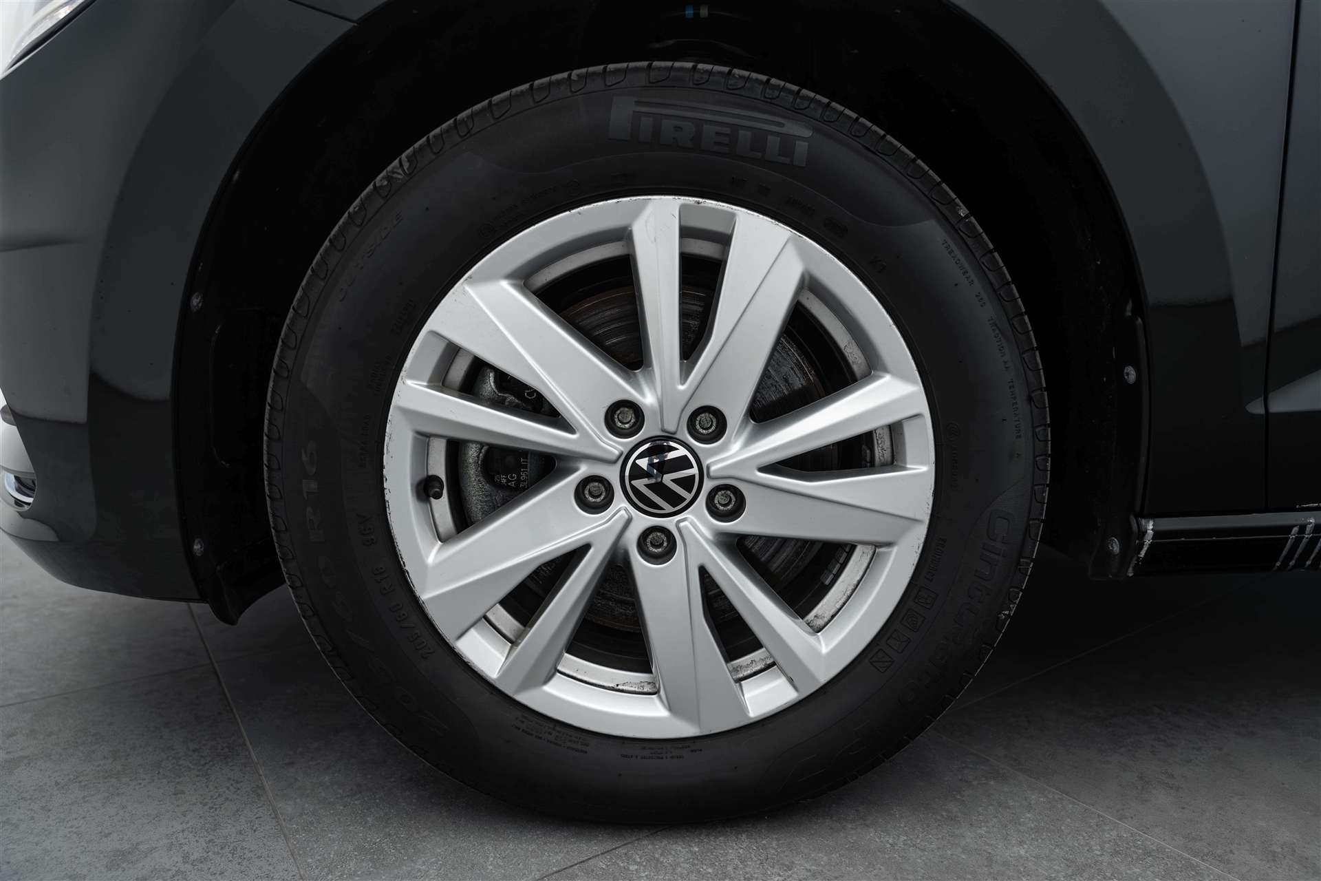 VW Touran 1.5 TSi EVO Highline 7-Plätzer DSG-Automat-image-5