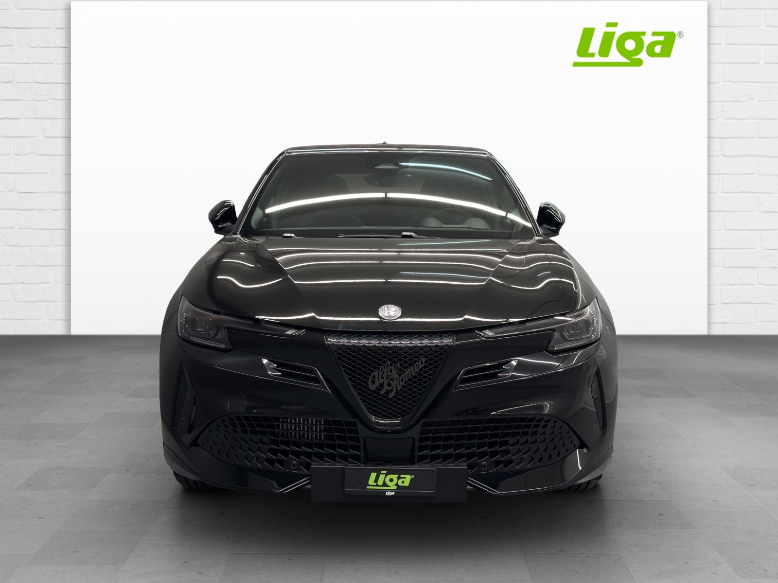 ALFA ROMEO Junior 1.2 Sport Speciale Q4 T&S-image-1
