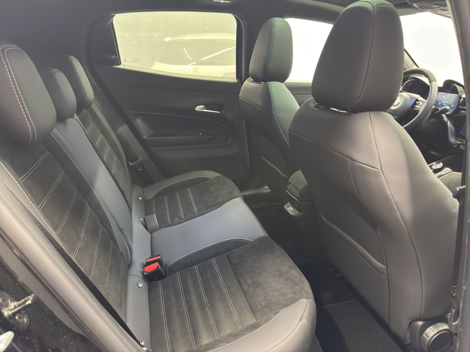ALFA ROMEO Junior 1.2 Sport Speciale Q4 T&S-image-9
