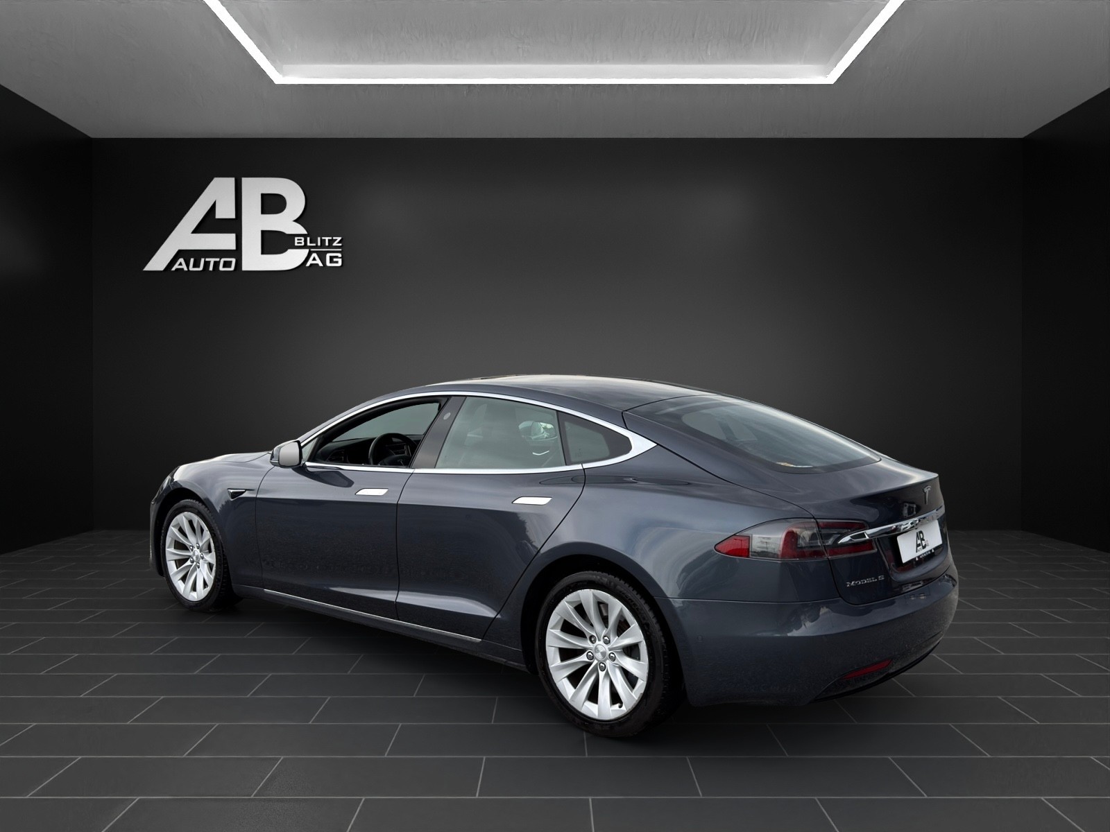 TESLA Model S 90 D 4x4 mit 525 PS-image-2