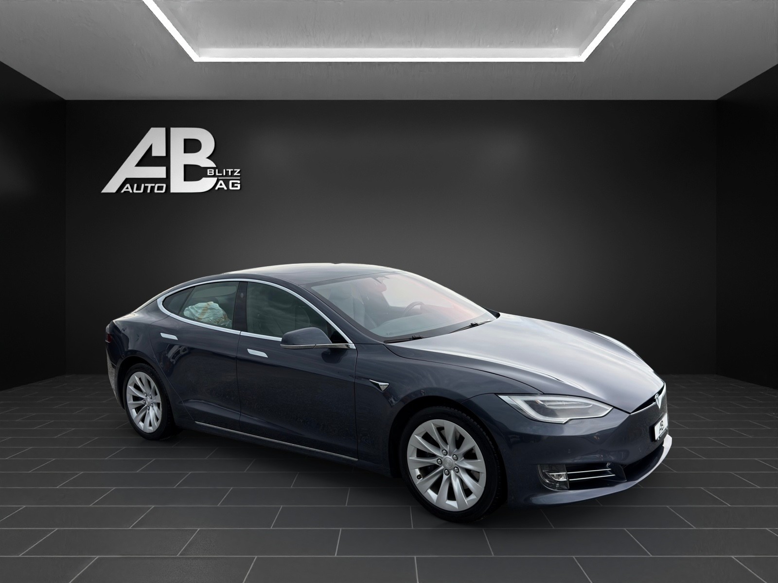 TESLA Model S 90 D 4x4 mit 525 PS-image-5