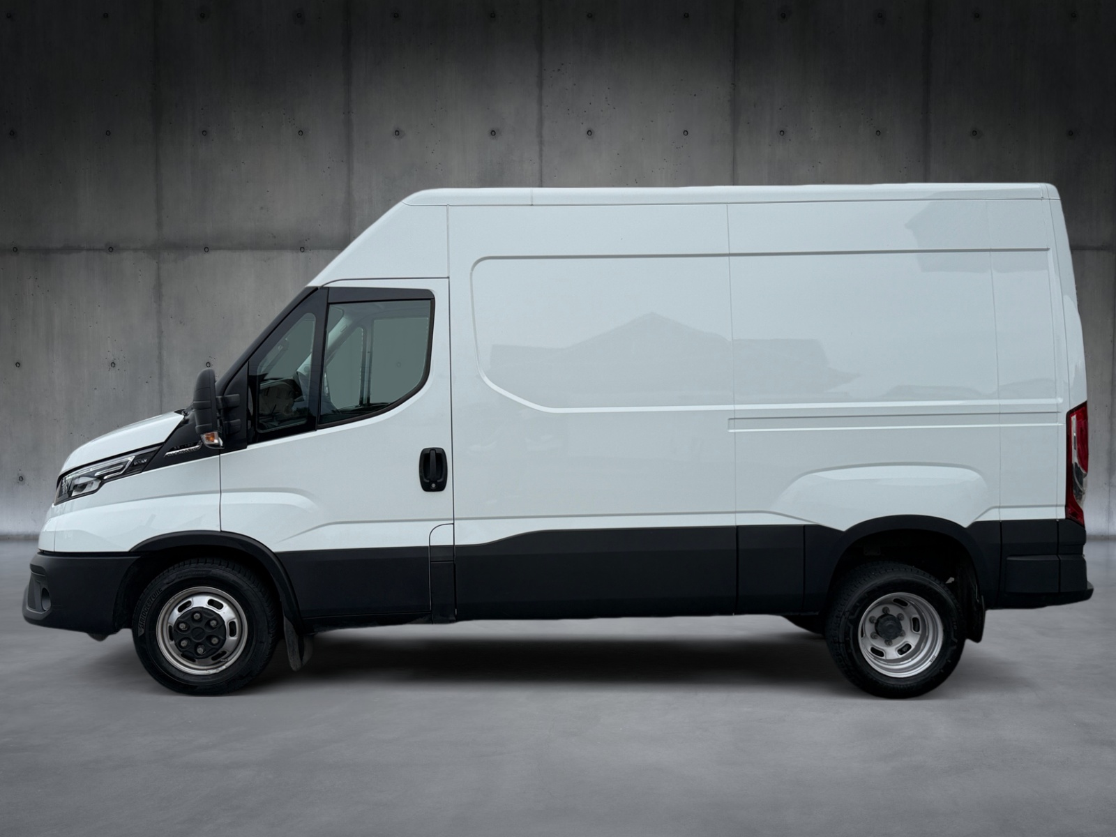 IVECO 35C18HA8 V-image-1