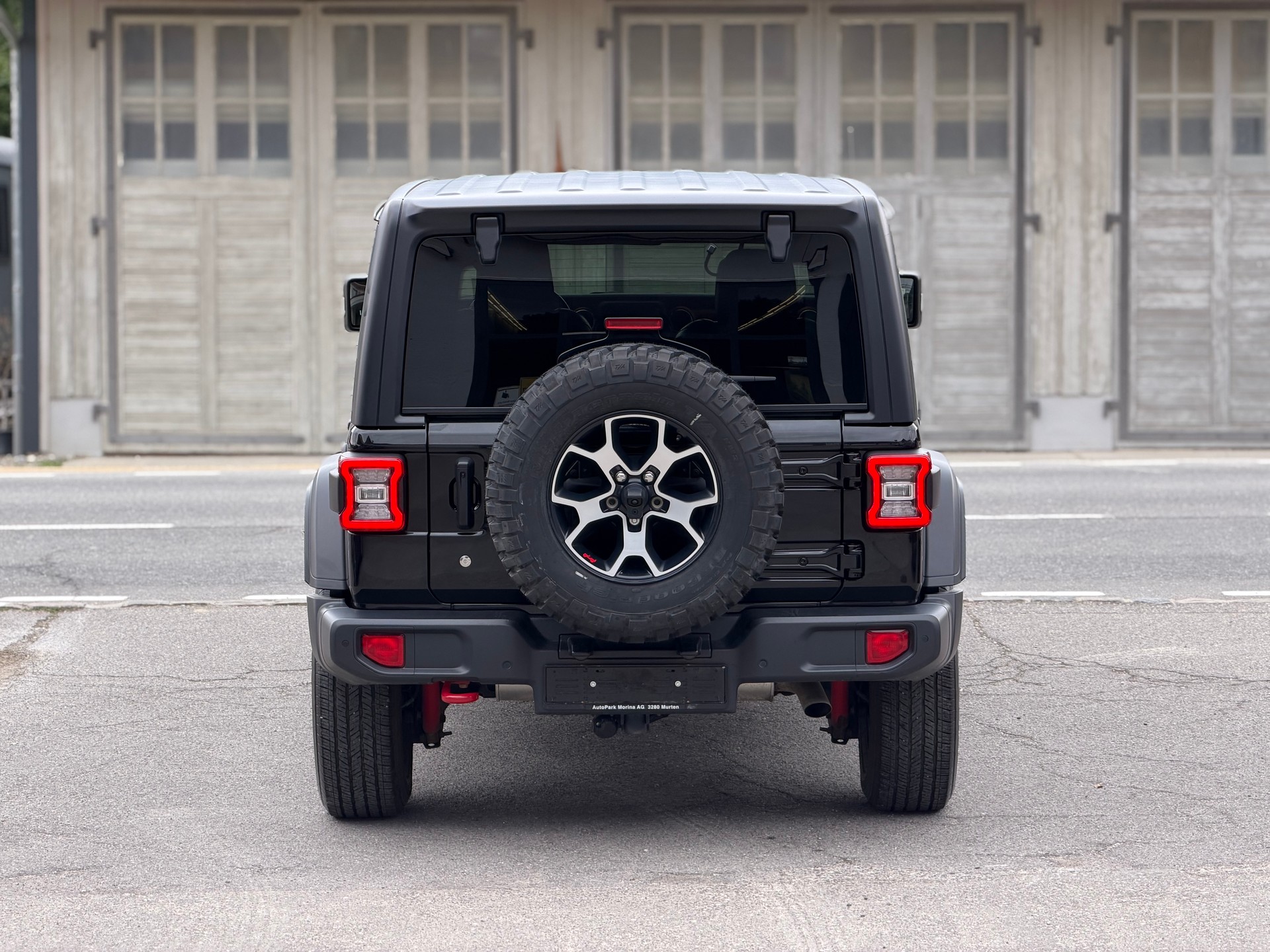 JEEP Wrangler 2.0 Unlimited Rubicon Automatic-image-5