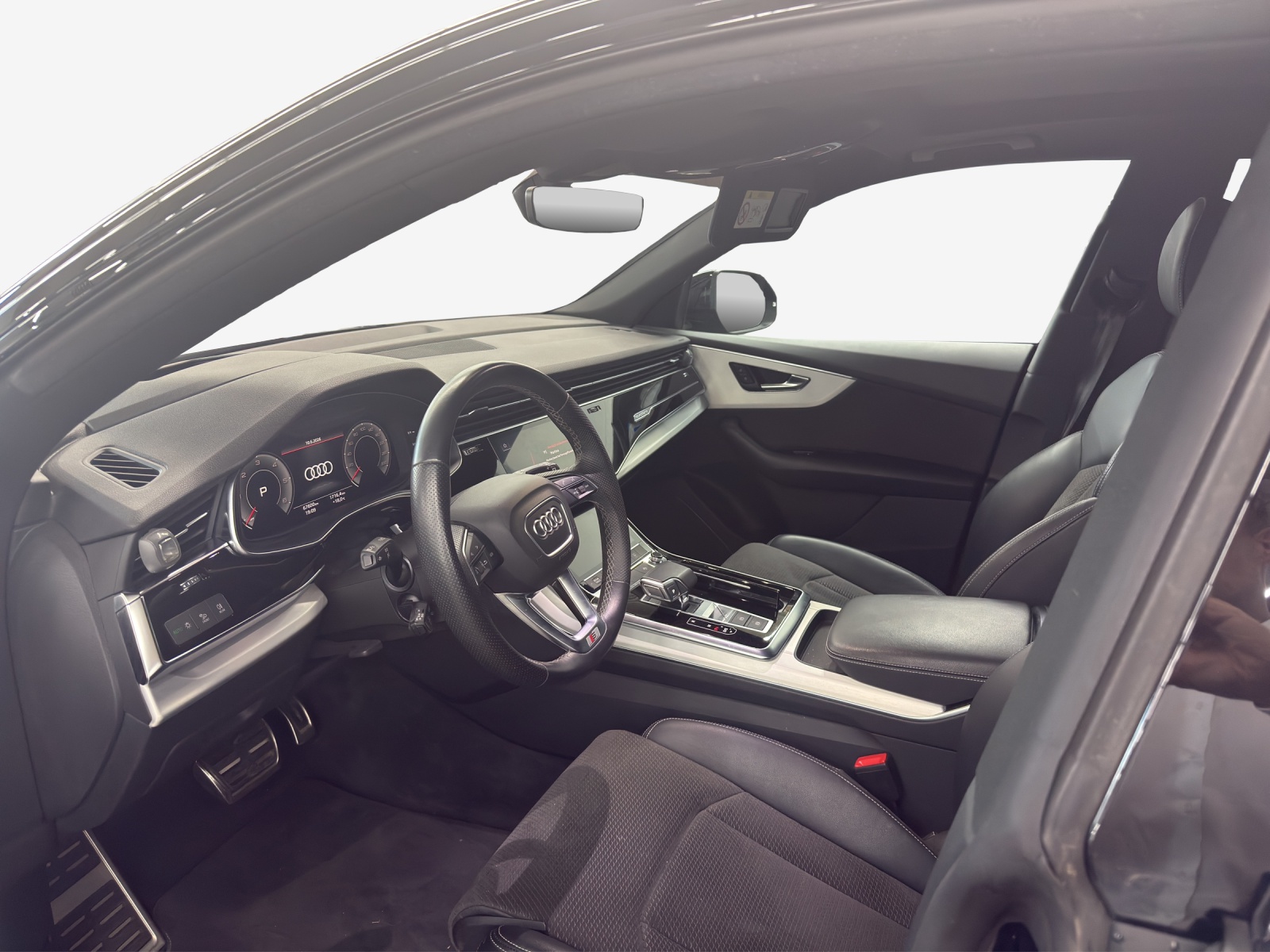 AUDI Q8 50 TDI Black Edition quattro tiptronic-image-7