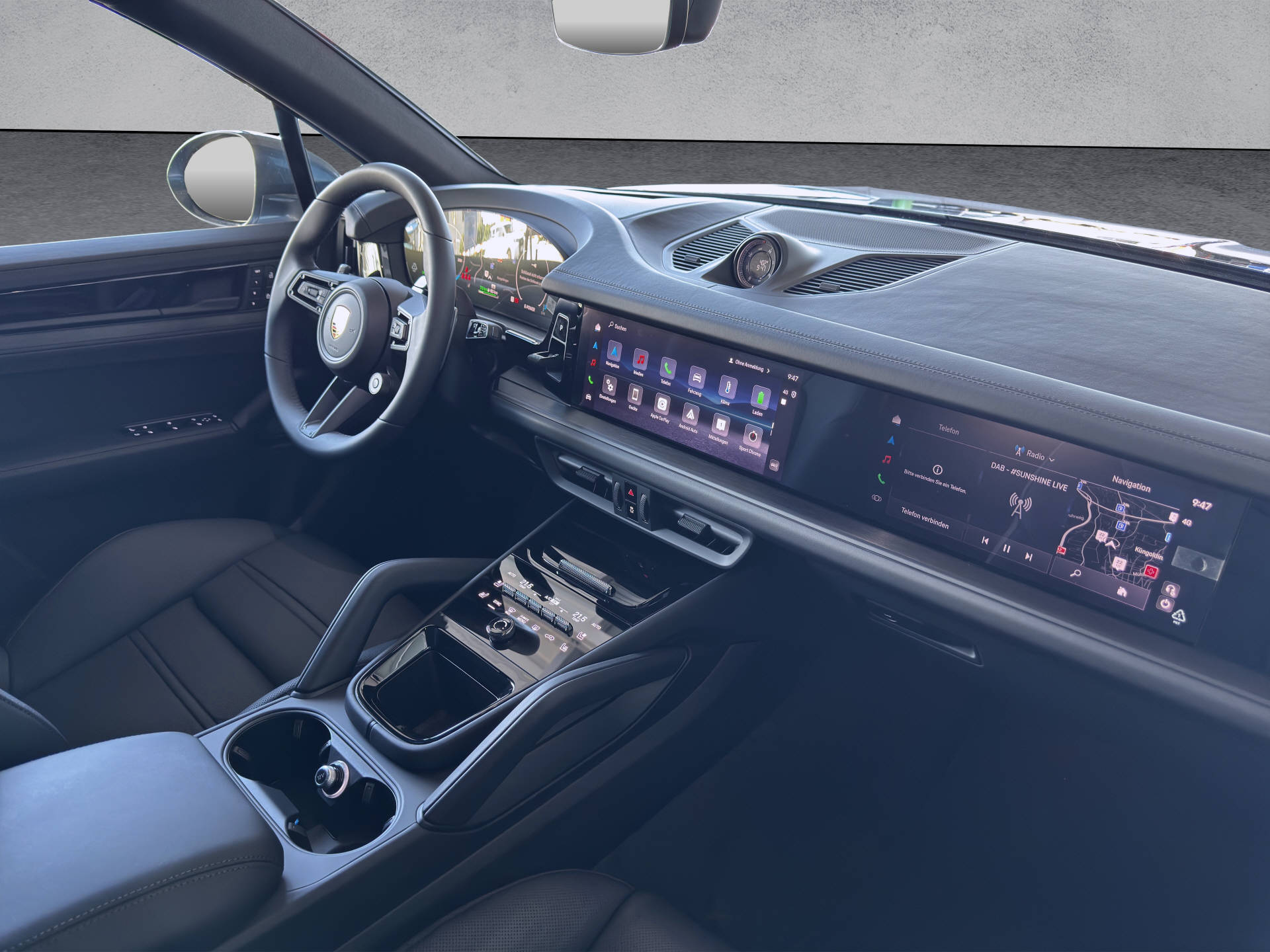 PORSCHE Cayenne S E-Hybrid Black Edition-image-7