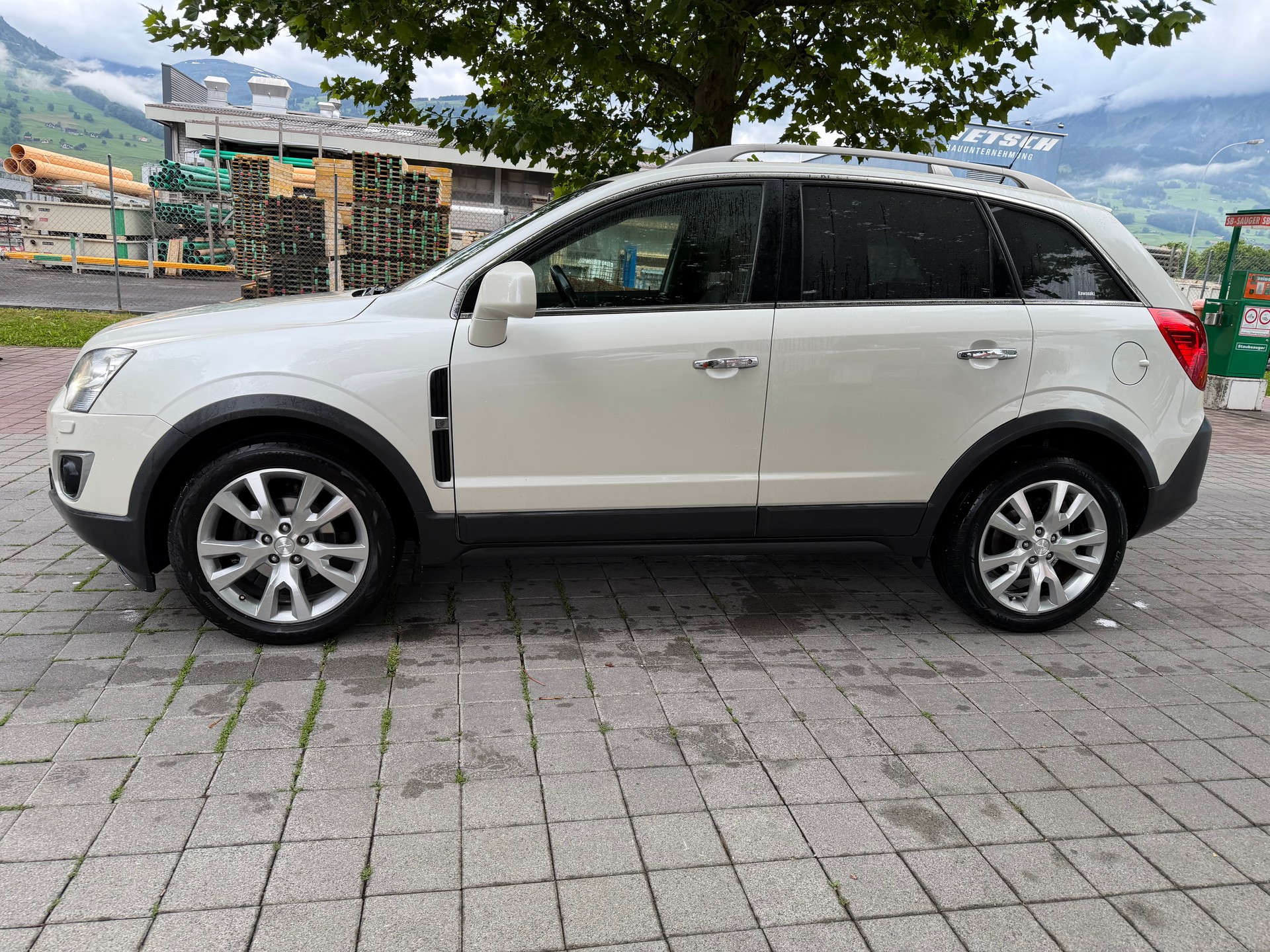 OPEL Antara 2.2 CDTi Cosmo 4WD Automatic-image-2