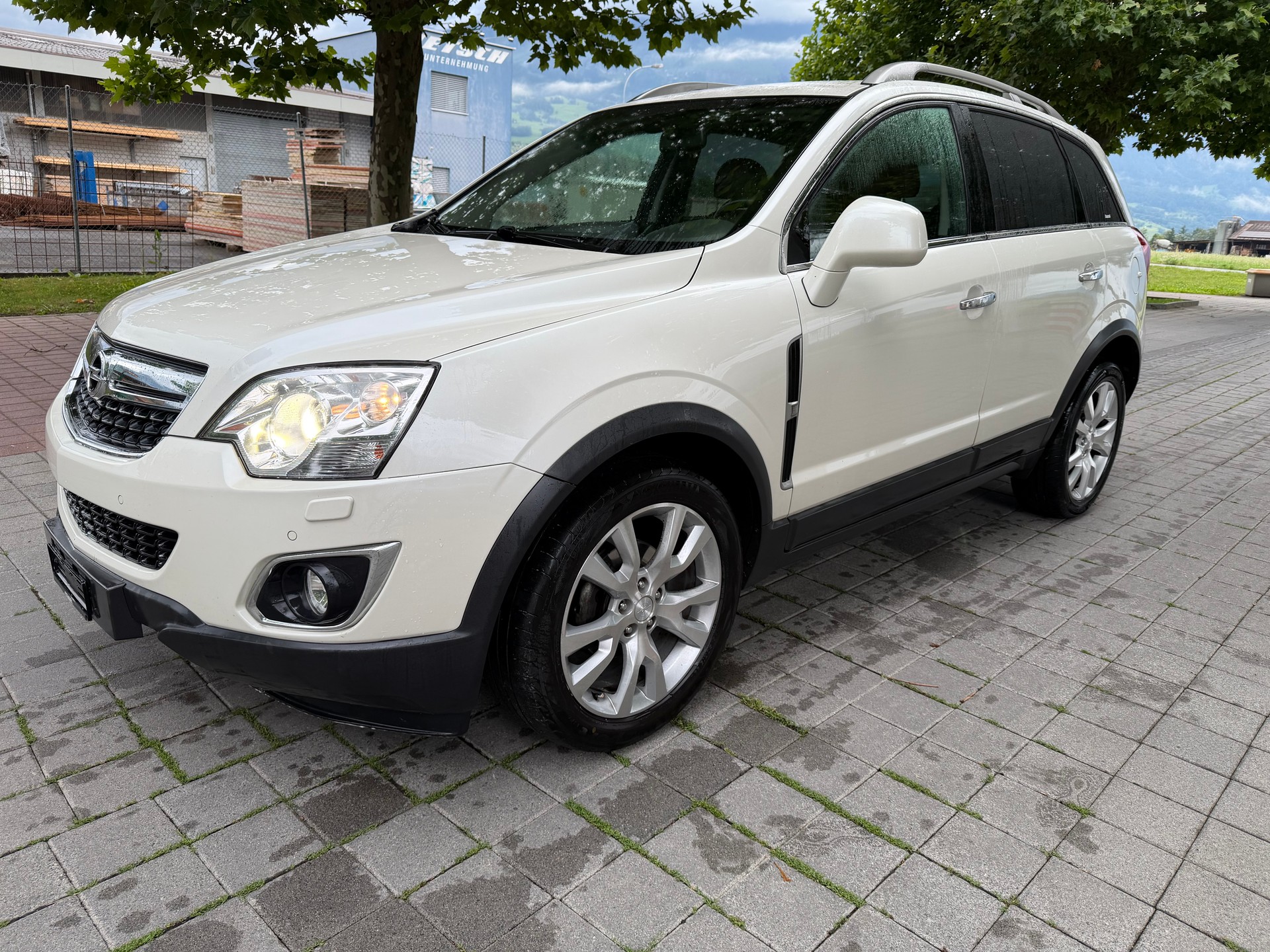 OPEL Antara 2.2 CDTi Cosmo 4WD Automatic-image-1
