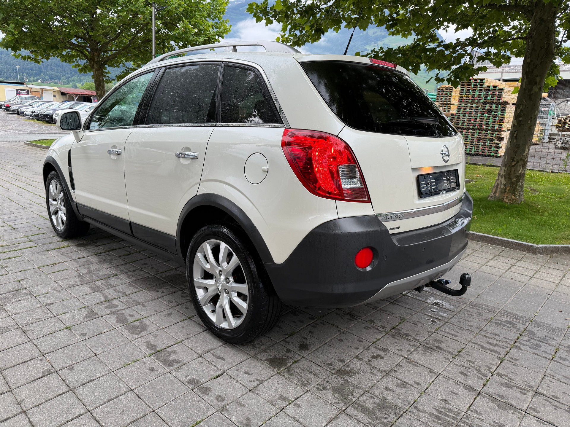 OPEL Antara 2.2 CDTi Cosmo 4WD Automatic-image-3