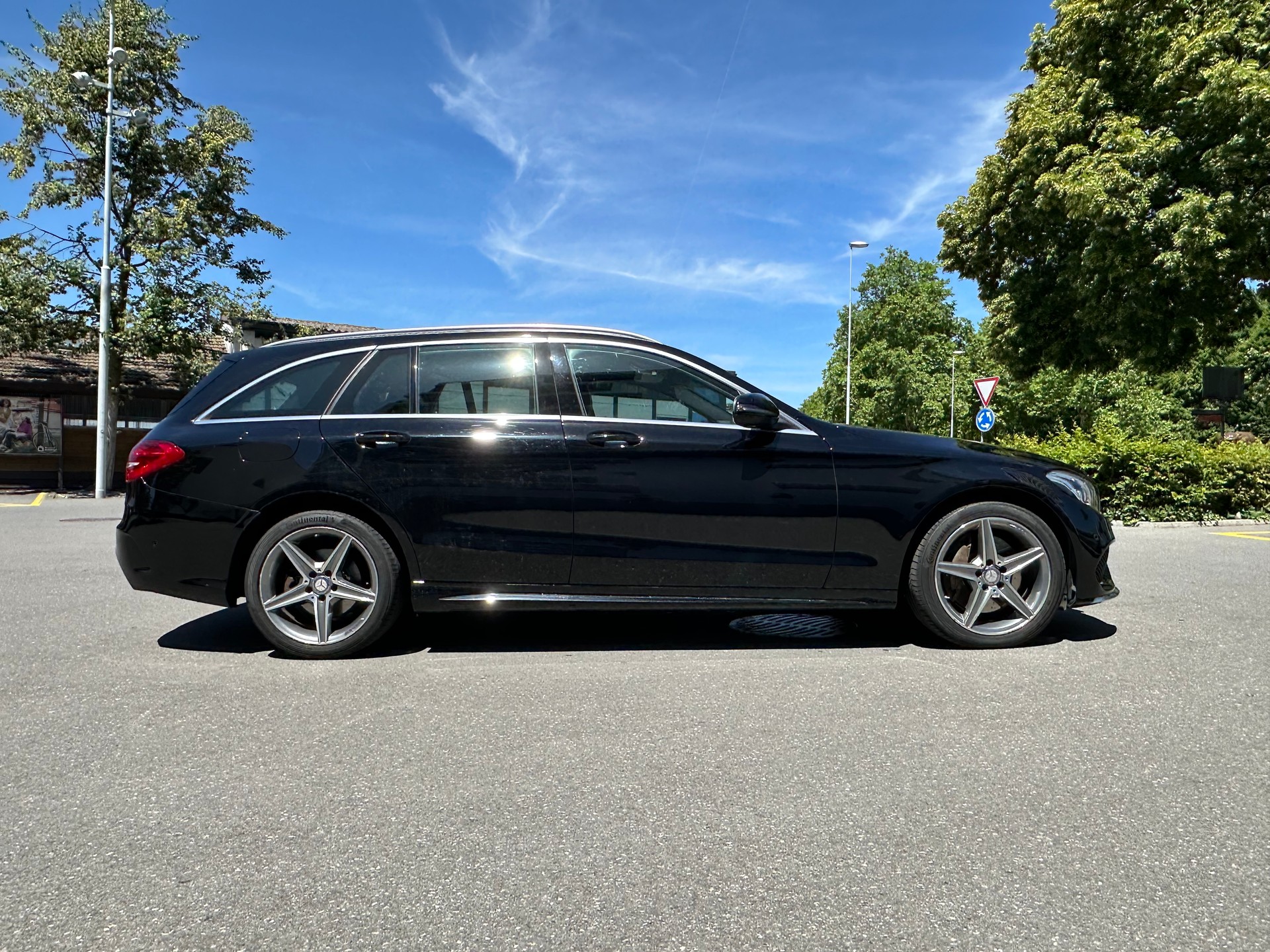 MERCEDES-BENZ C 250 d Swiss Star AMG Line 4m-image-8
