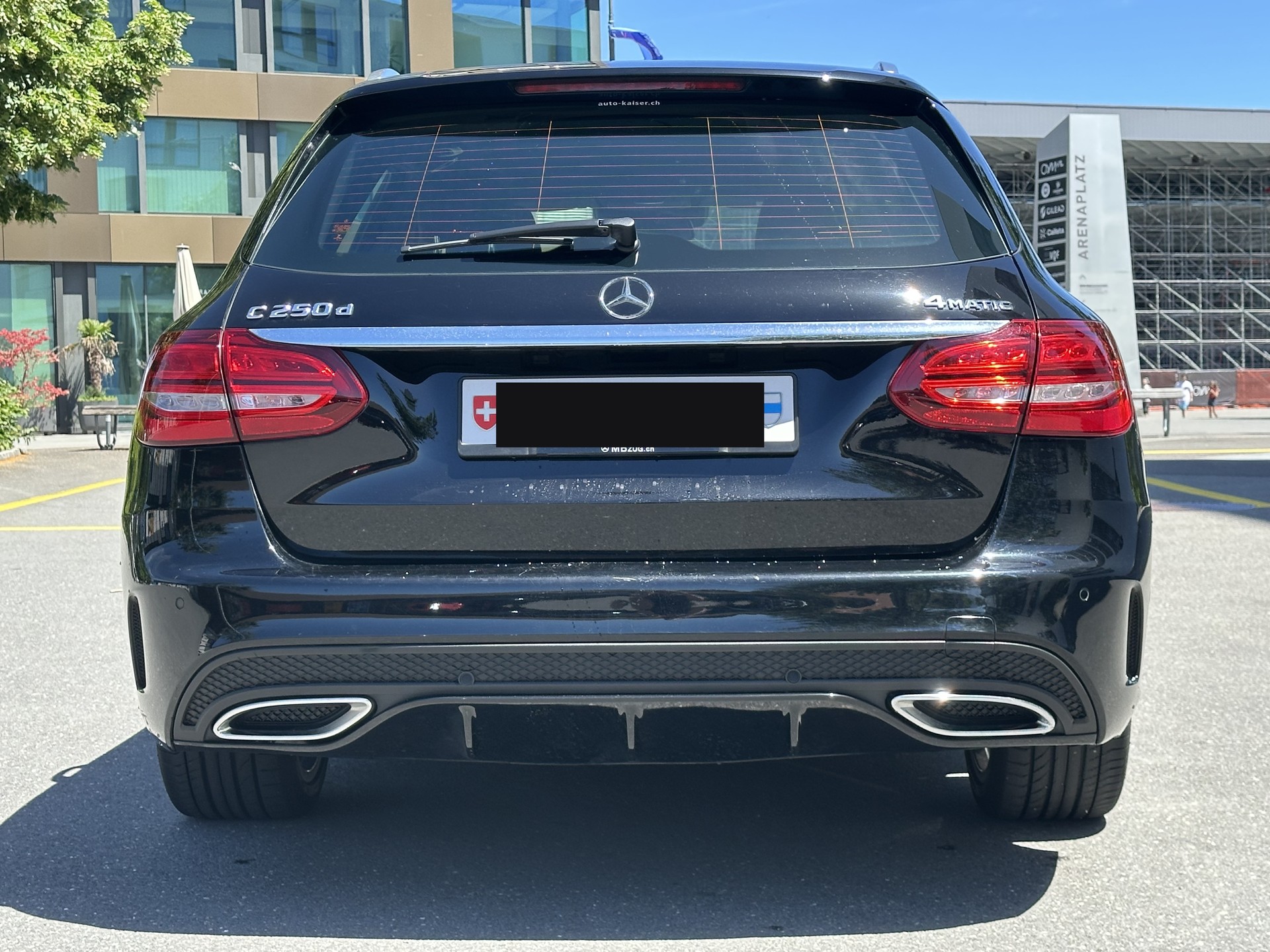 MERCEDES-BENZ C 250 d Swiss Star AMG Line 4m-image-3