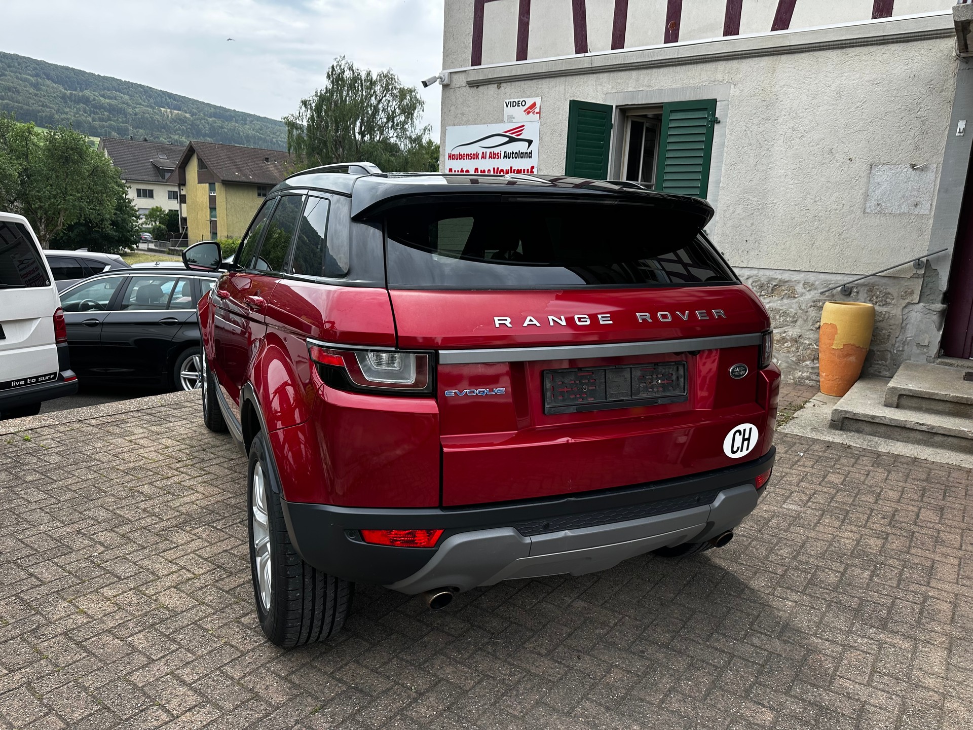 LAND ROVER Range Rover Evoque 2.0 TD4 HSE-image-3