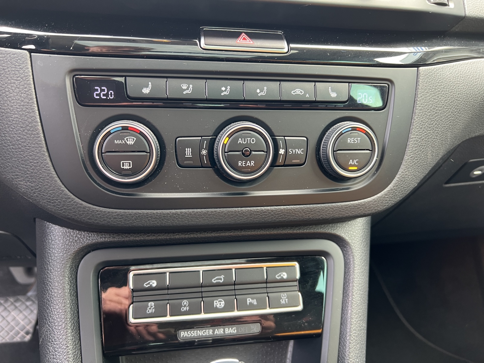 SEAT Alhambra 2.0 TSI FR Line DSG-image-14