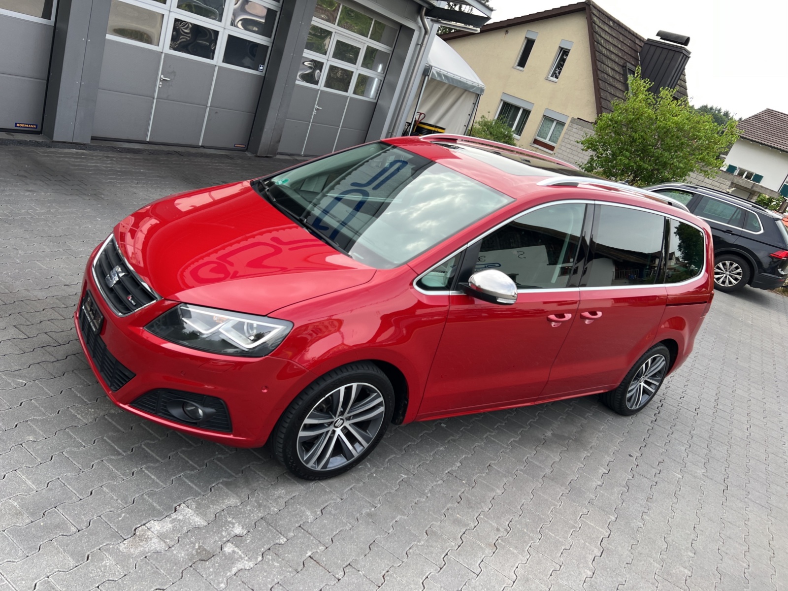 SEAT Alhambra 2.0 TSI FR Line DSG-image-17