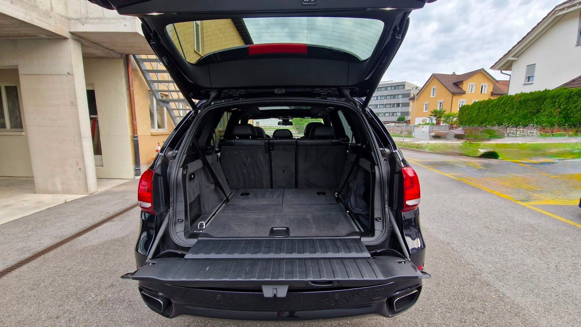 BMW X5 xDrive 50i Steptronic 7-Plätze-image-4