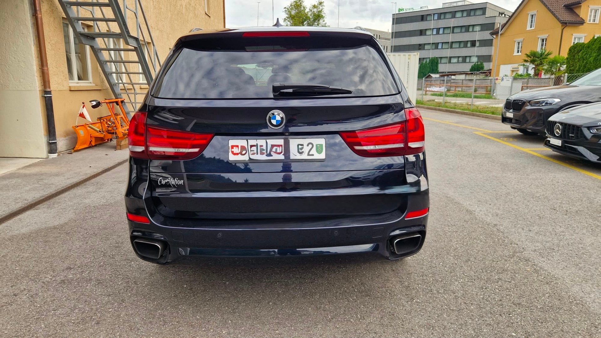 BMW X5 xDrive 50i Steptronic 7-Plätze-image-3