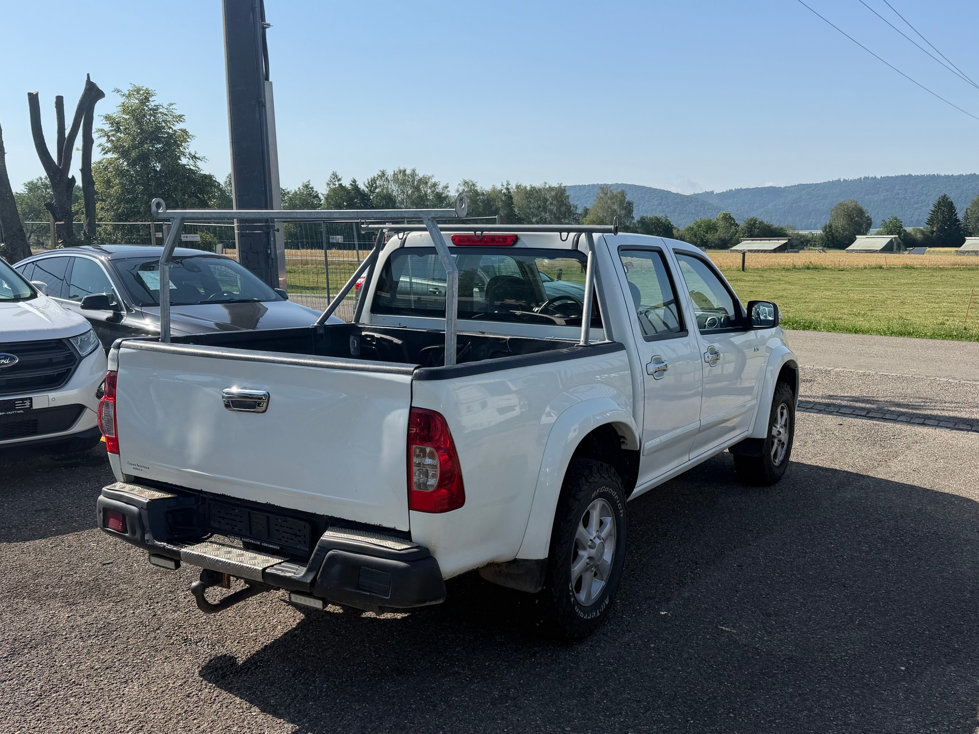 ISUZU TFS85-image-3