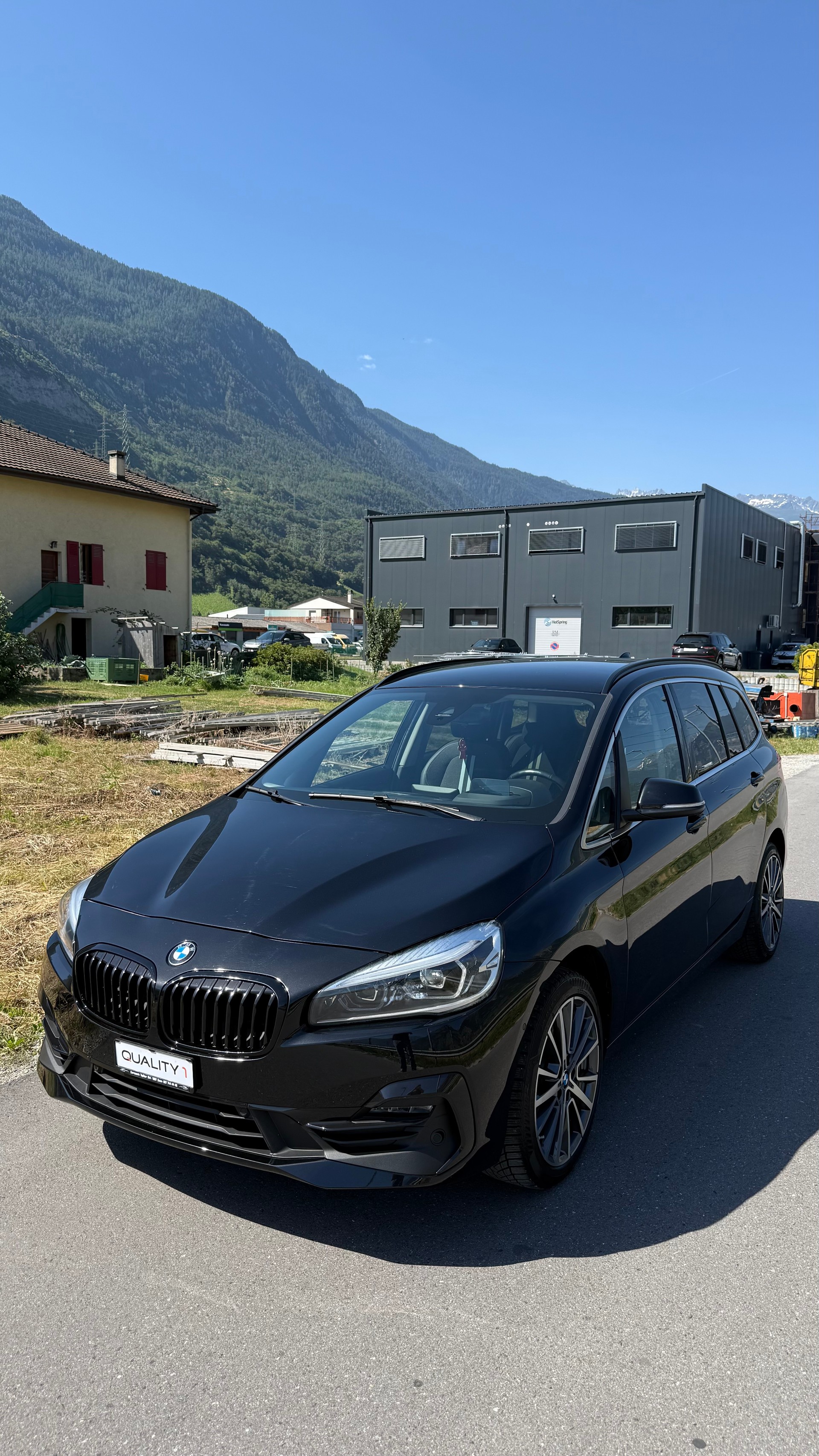 BMW 218 Gran Tourer-image-0