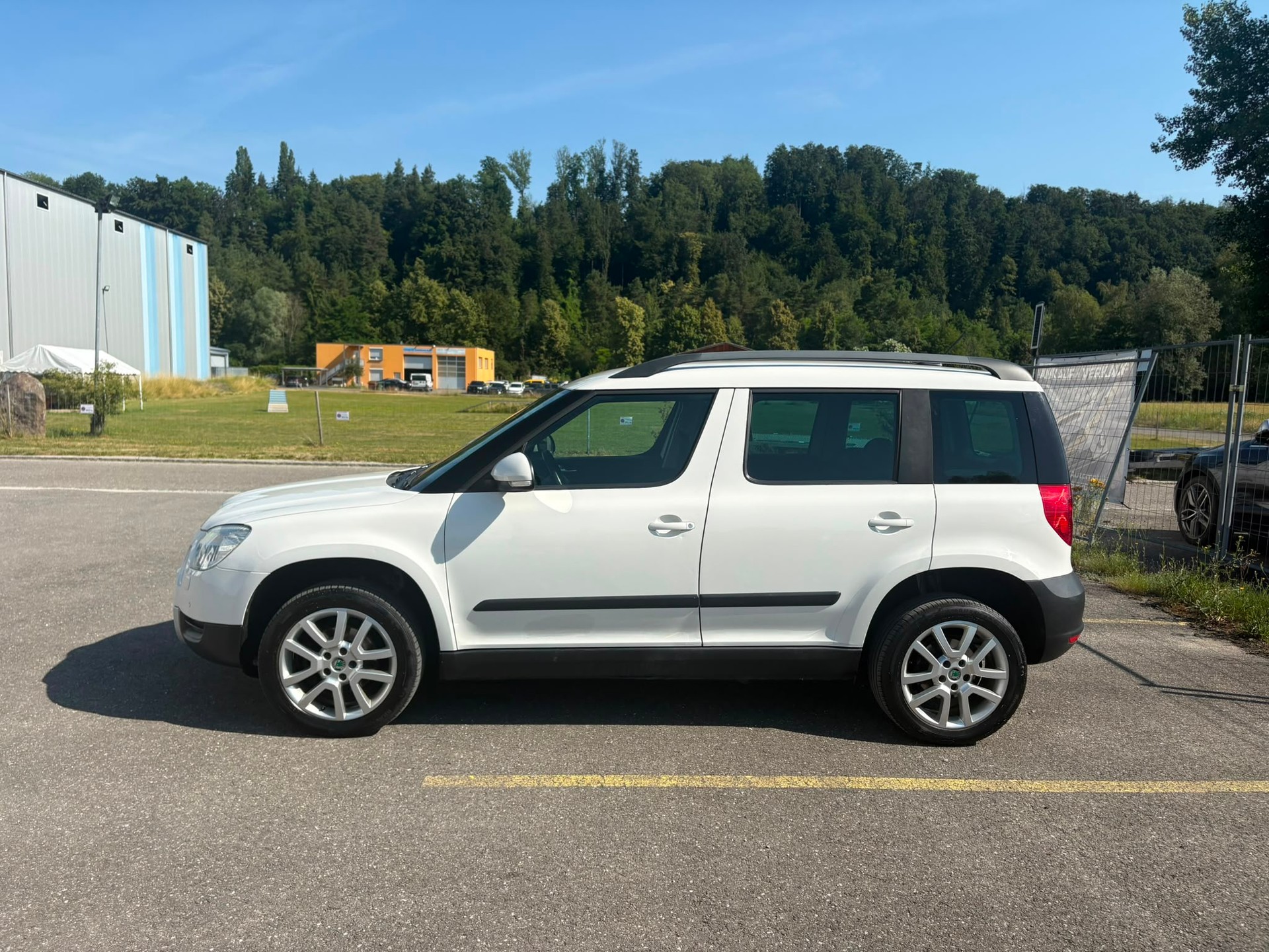 SKODA Yeti 1.8 TSI Elegance 4x4-image-9