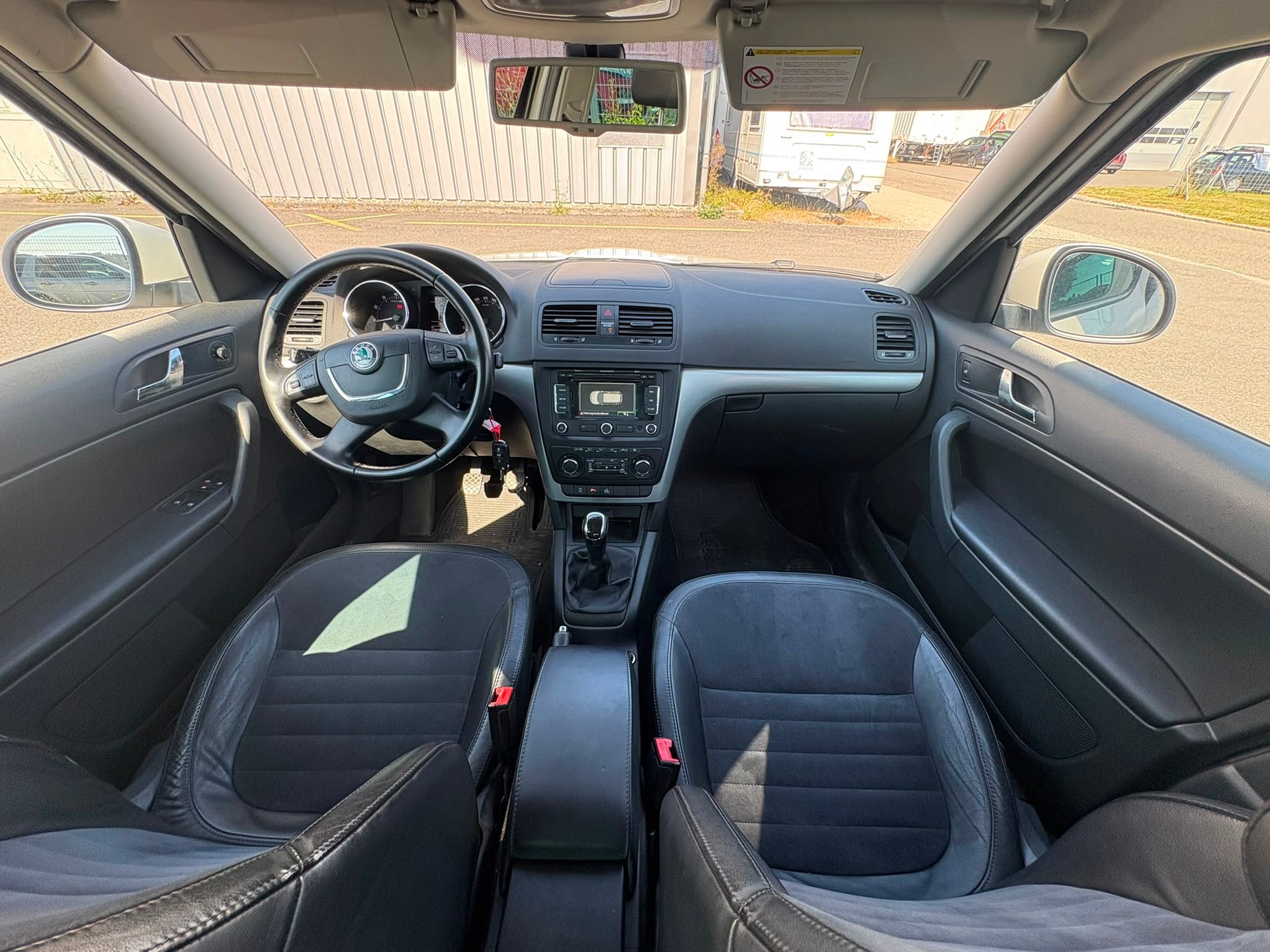 SKODA Yeti 1.8 TSI Elegance 4x4-image-4