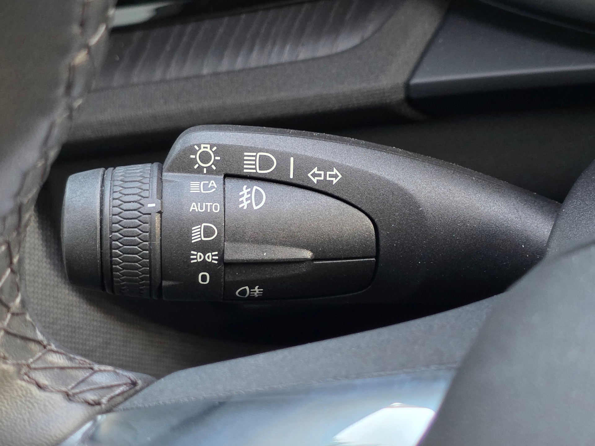 POLESTAR Polestar 2 Long Range Dual 78 kWh MY23 * PERFORMANCE FELGEN - BATT.-ZERTIFIKAT - PLUS PAKET- HARMAN KARDON -GARANTIE BIS 05.2030-image-20