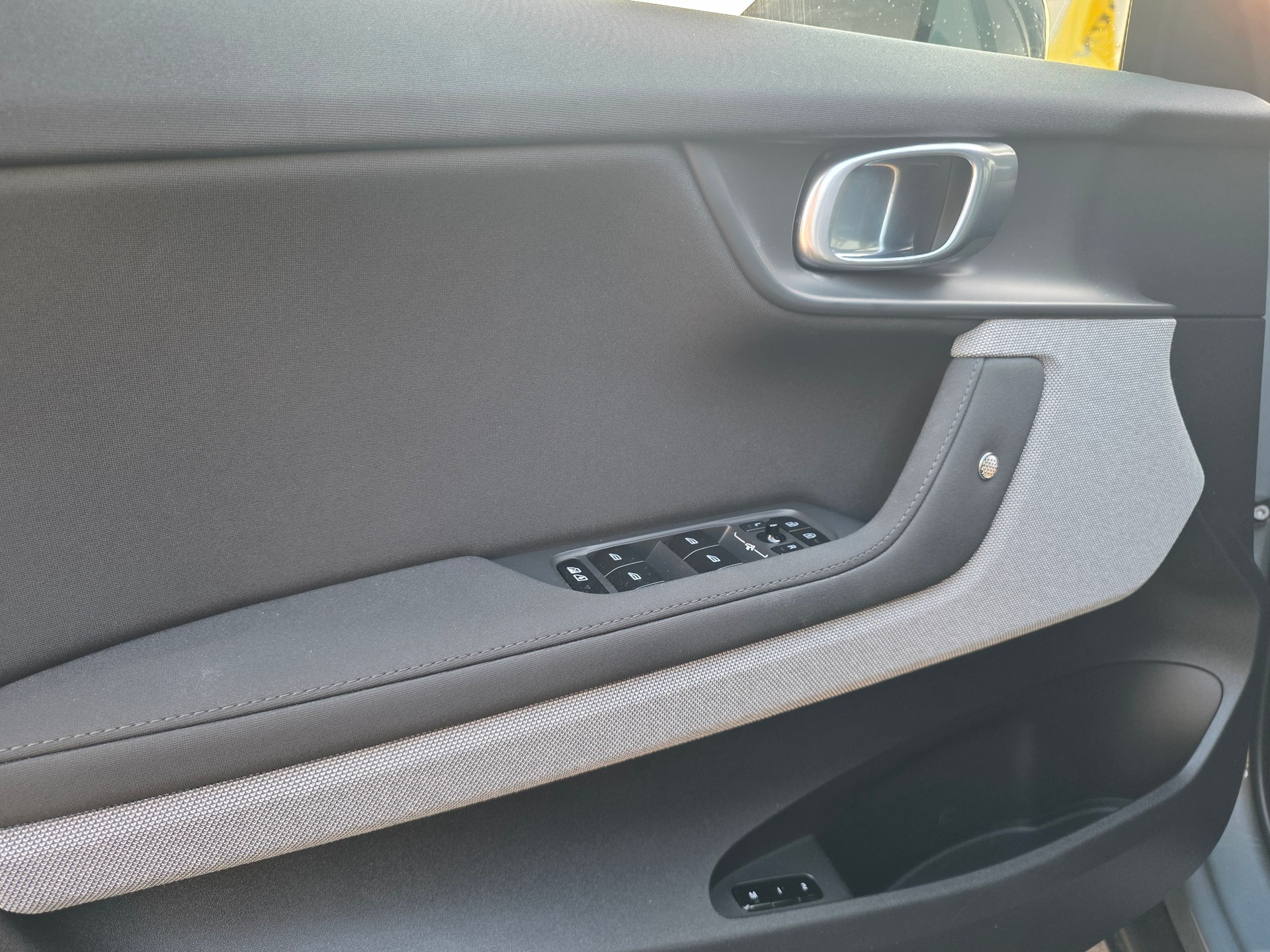 POLESTAR Polestar 2 Long Range Dual 78 kWh MY23 * PERFORMANCE FELGEN - BATT.-ZERTIFIKAT - PLUS PAKET- HARMAN KARDON -GARANTIE BIS 05.2030-image-24