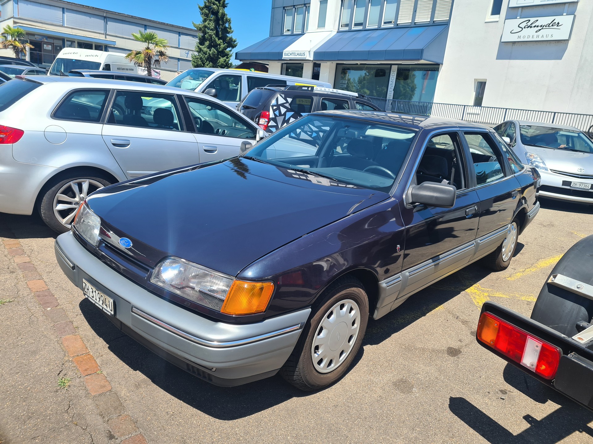 FORD Scorpio 2.9i Ghia A-image-2