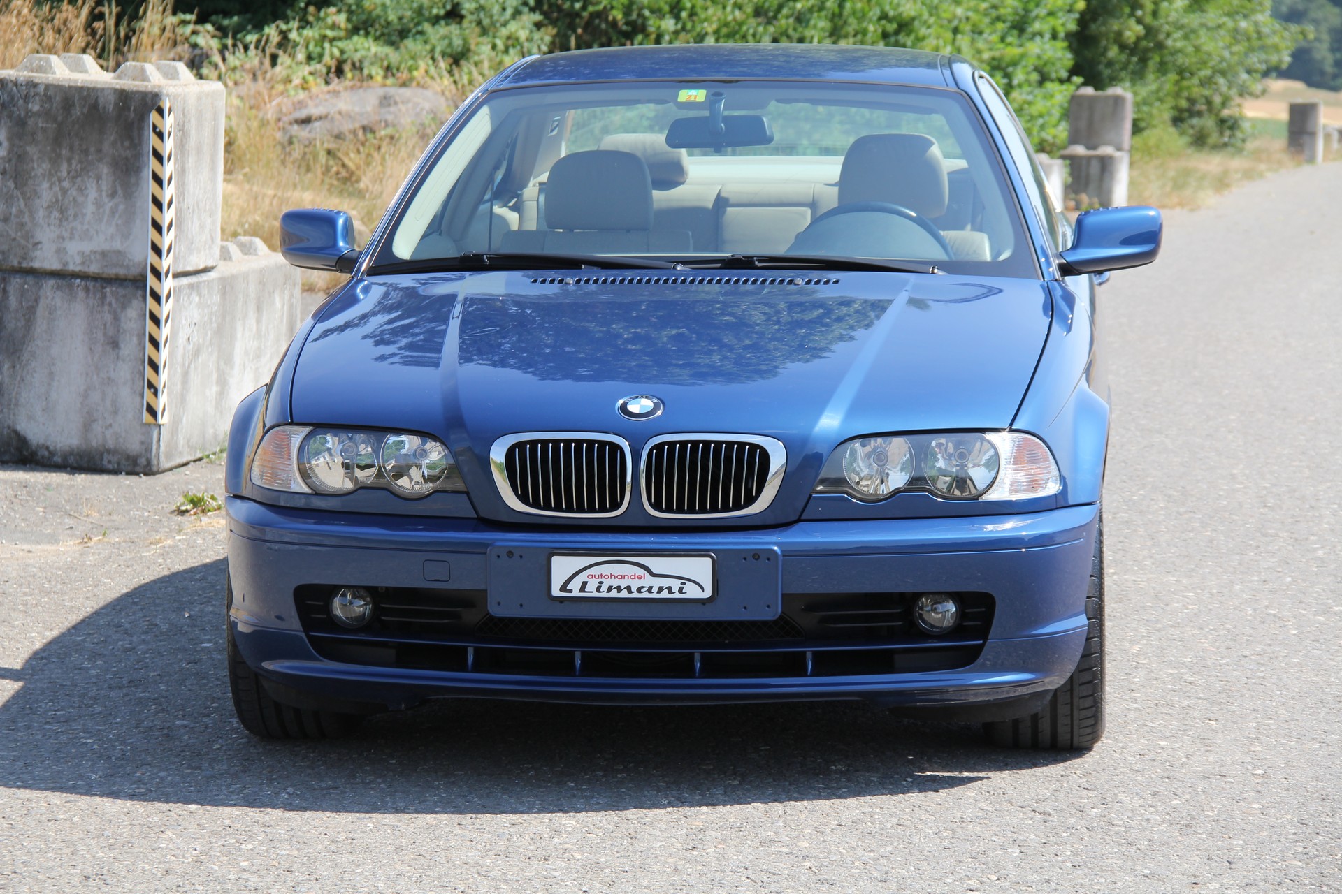 BMW 320Ci Coupé-image-2