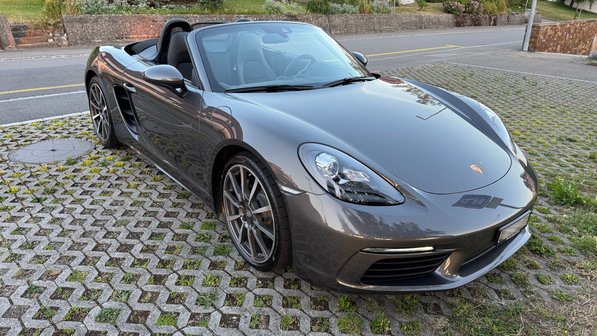 PORSCHE 2.0-image-0