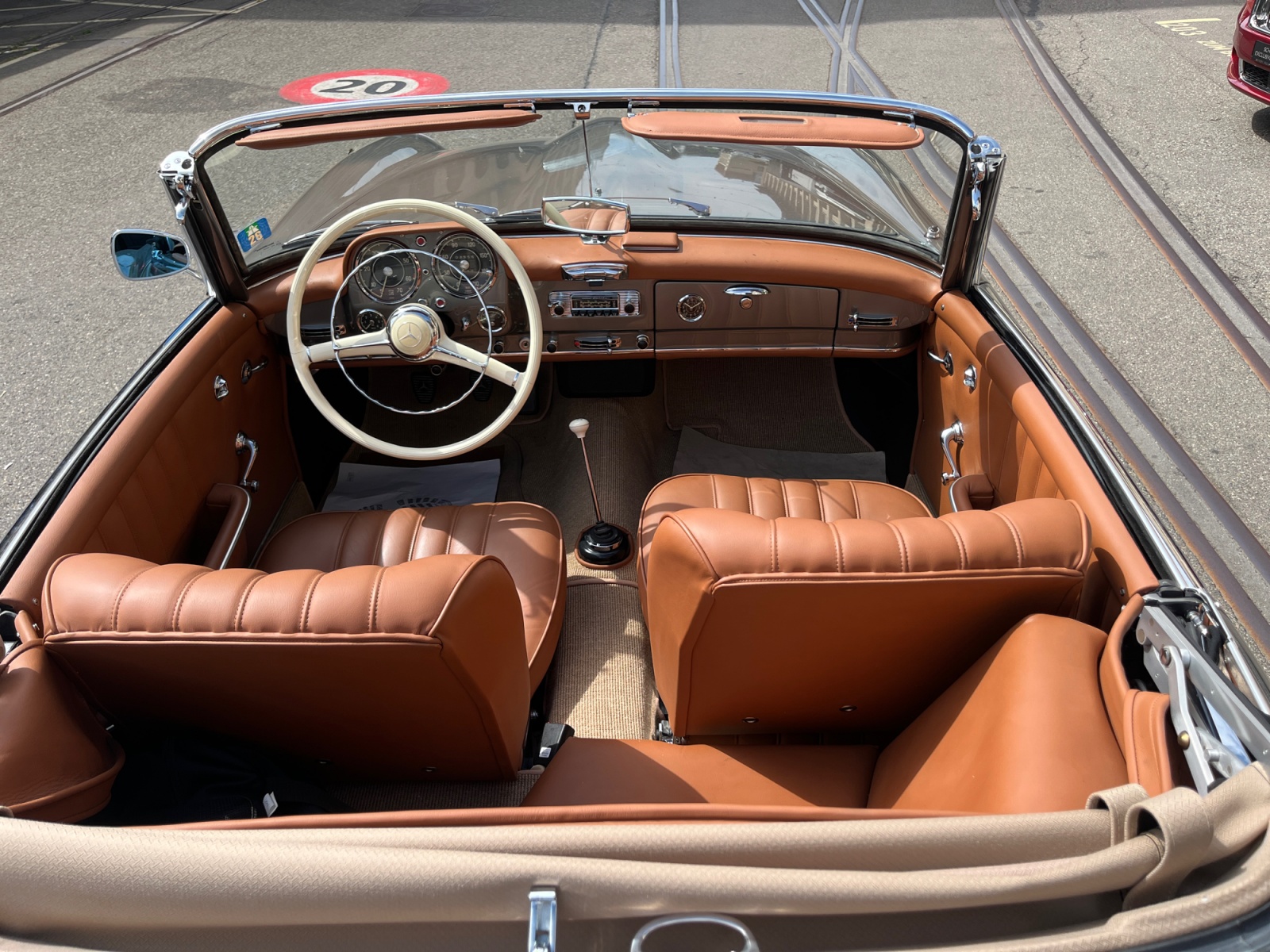 MERCEDES-BENZ 190 SL-image-12