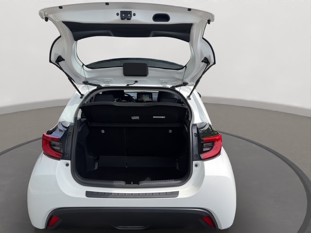 TOYOTA Yaris 1.5 Trend e-CVT-image-5