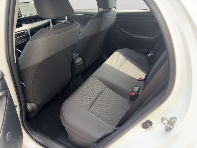 TOYOTA Yaris 1.5 Trend e-CVT-image-8