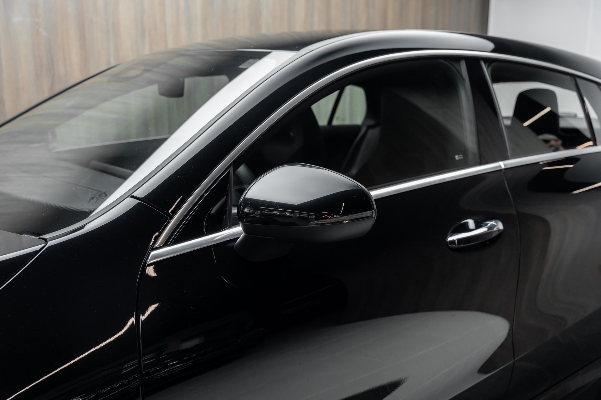 MERCEDES-BENZ CLA Shooting Brake 200 d AMG Line 8G-DCT-image-23