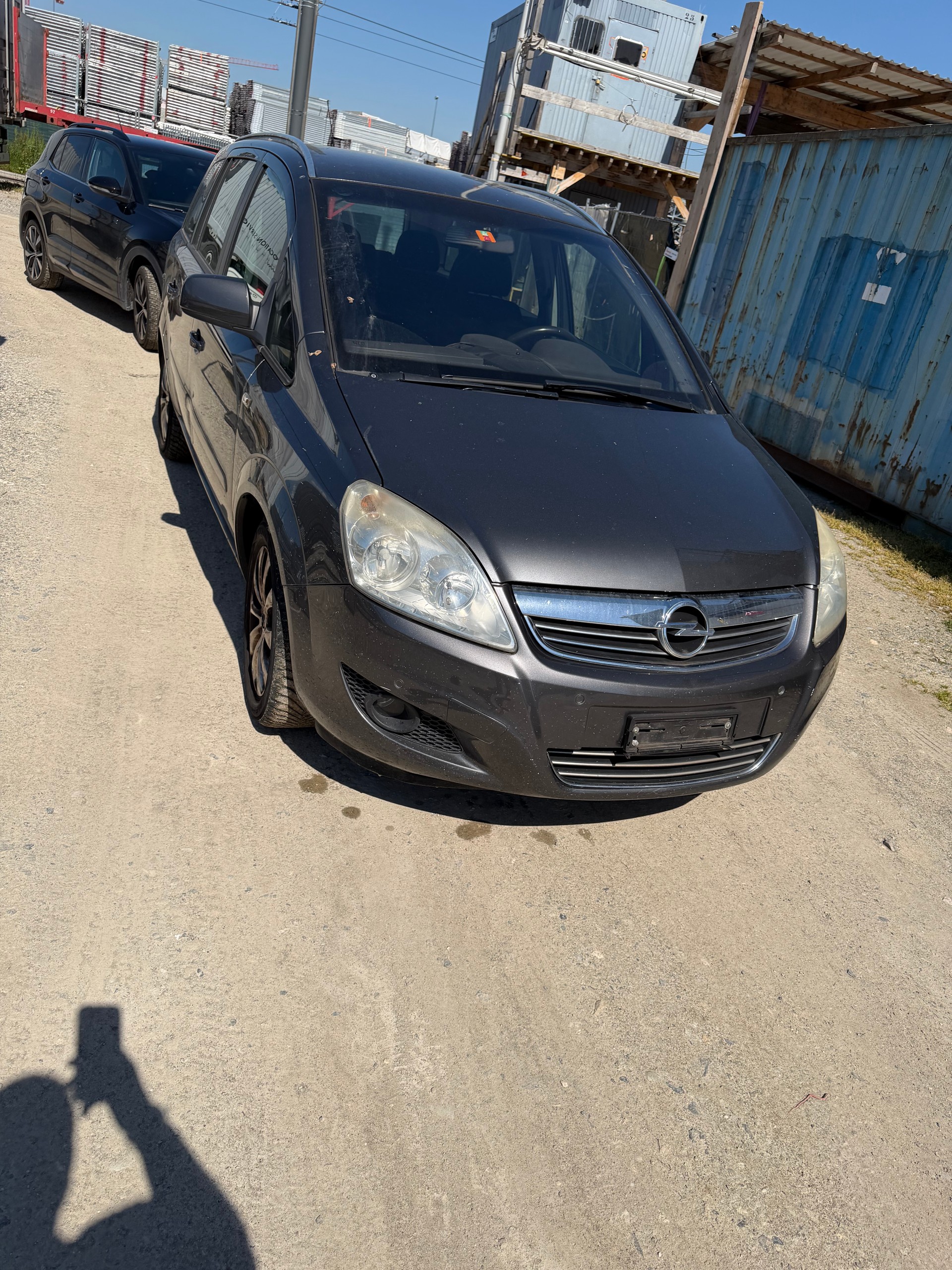 OPEL Zafira 1.8i 16V Sport-image-13