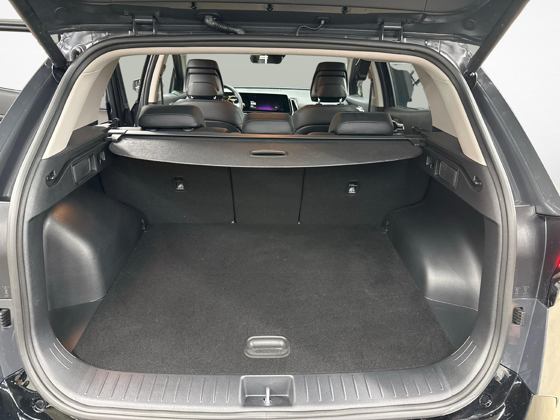 KIA Sportage 1.6 T-GDi Style-image-11