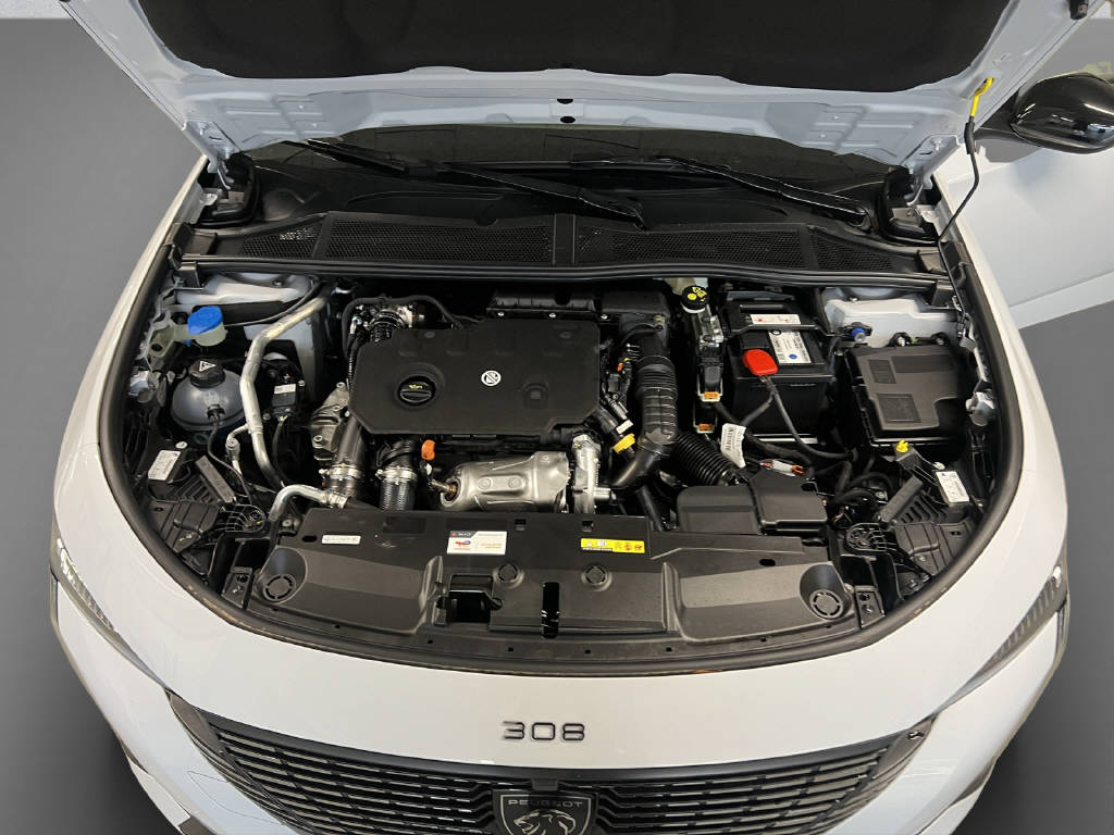 PEUGEOT 308 SW 1.5 BlueHDi Allure-image-8