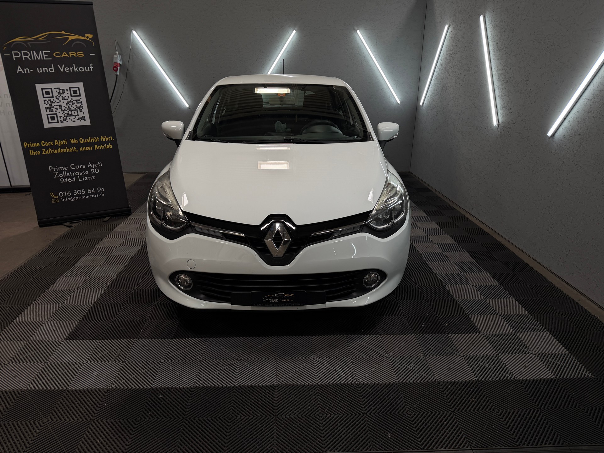 RENAULT Clio 1.2 16V Expression-image-2