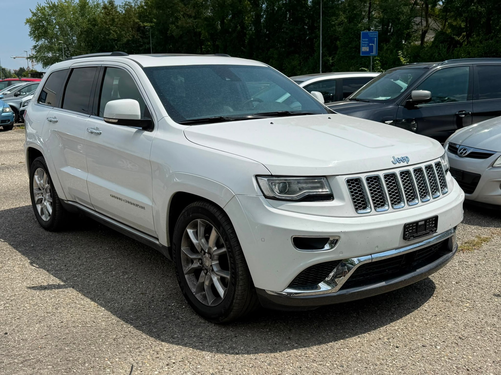 JEEP Grand Cherokee 3.0 CRD Summit Automatic-image-2