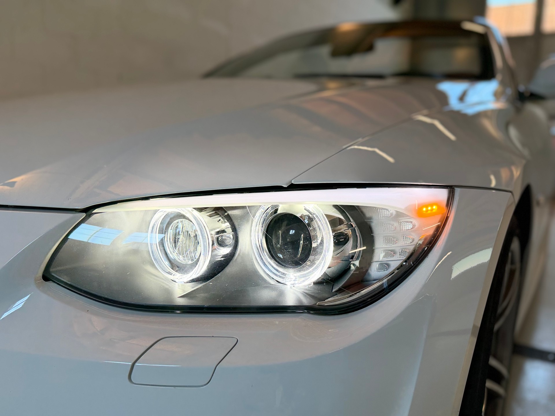 BMW 335i Cabriolet DSG-image-8
